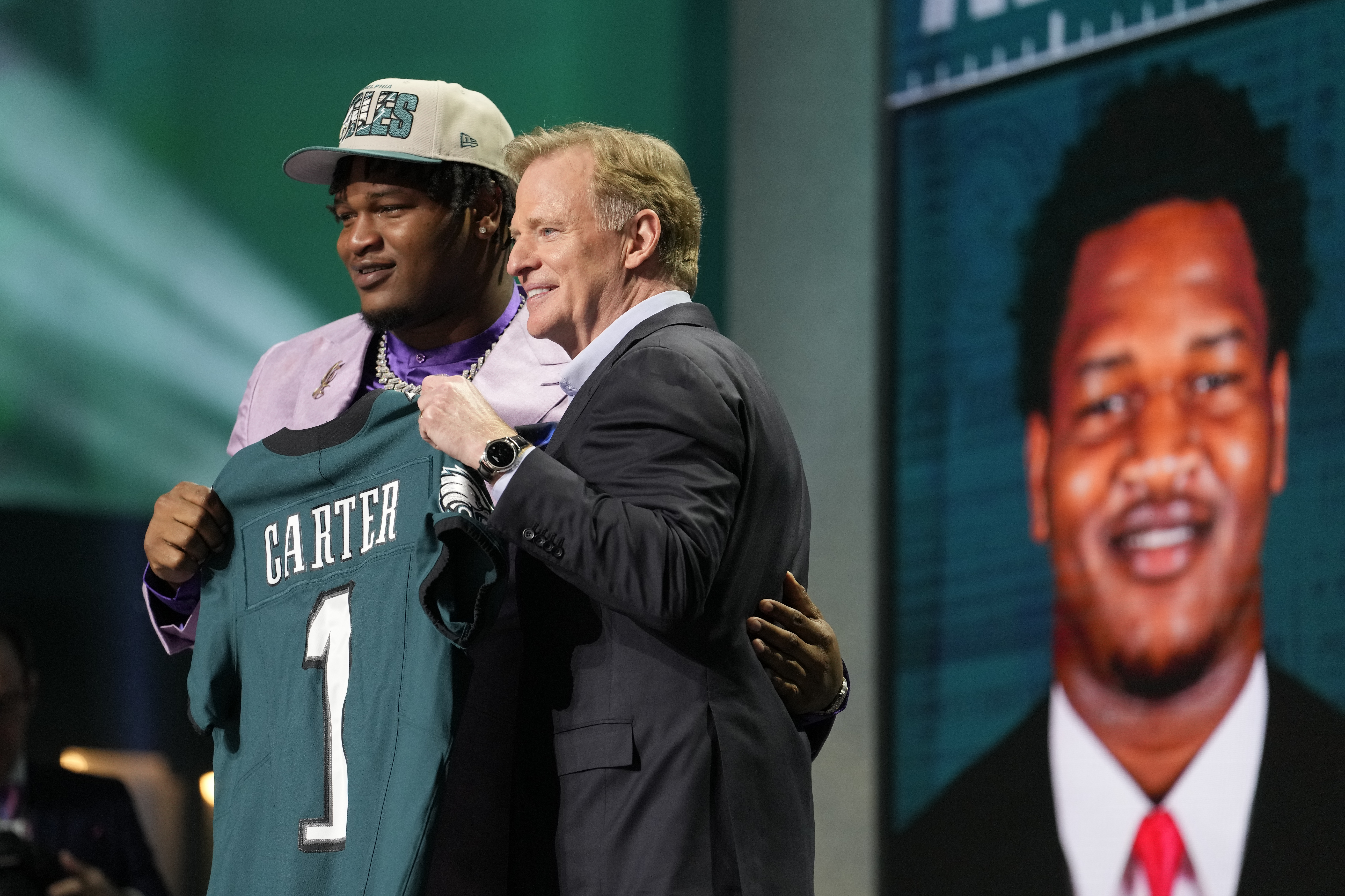 NFL insider to draftniks going 'ga-ga' over Eagles' Jalen Carter: Calm down  