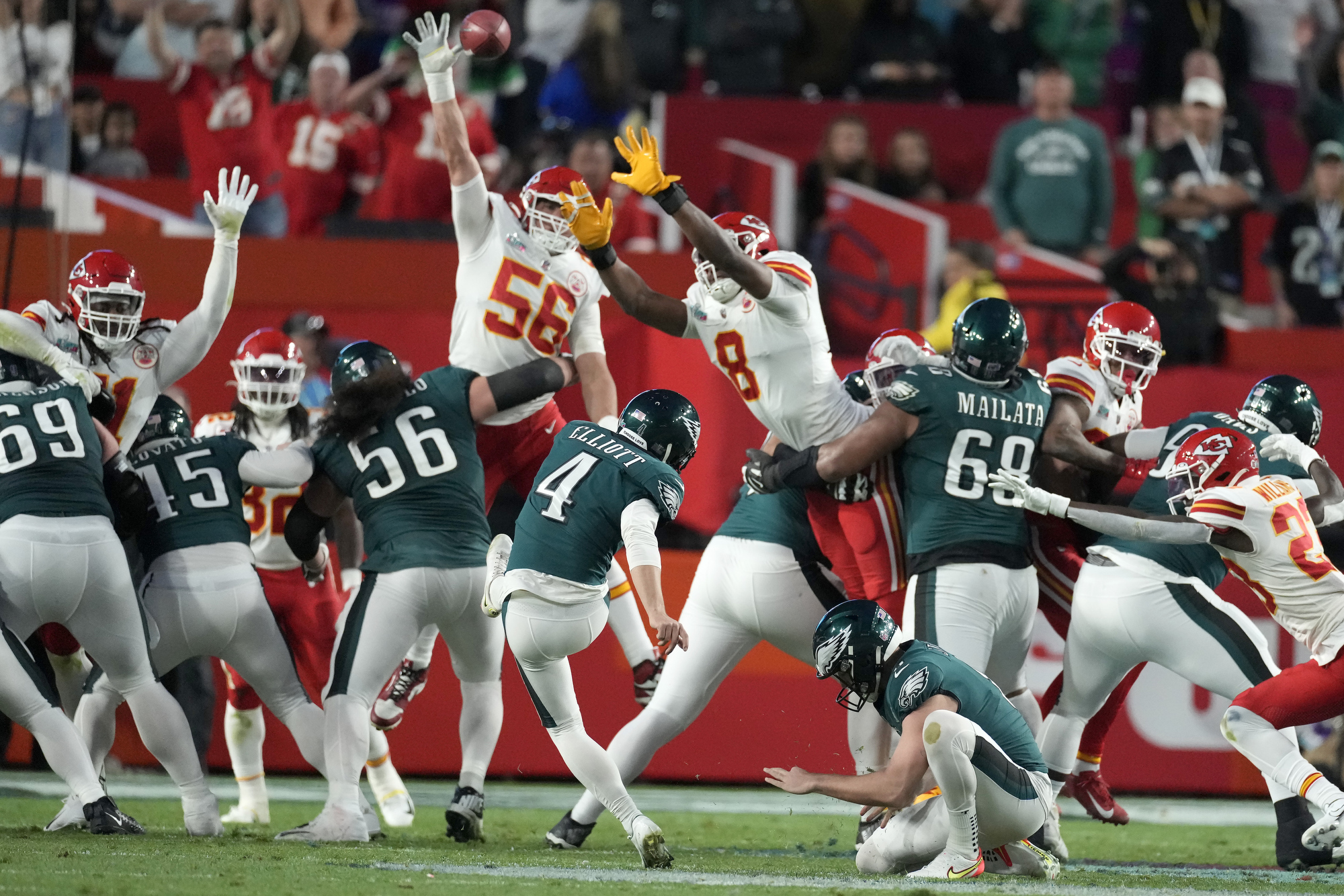 Nick Bolton video: Chiefs return Jalen Hurts fumble for TD - DraftKings  Network