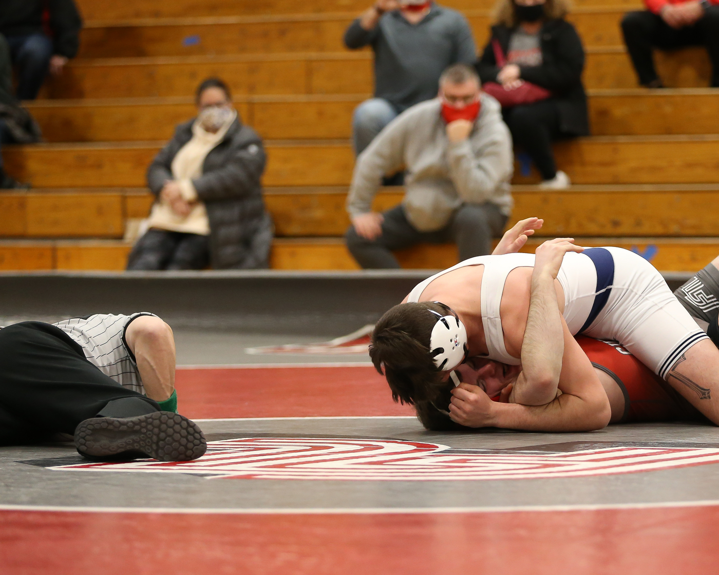 Wrestling Paramus defeats Fair Lawn 657.