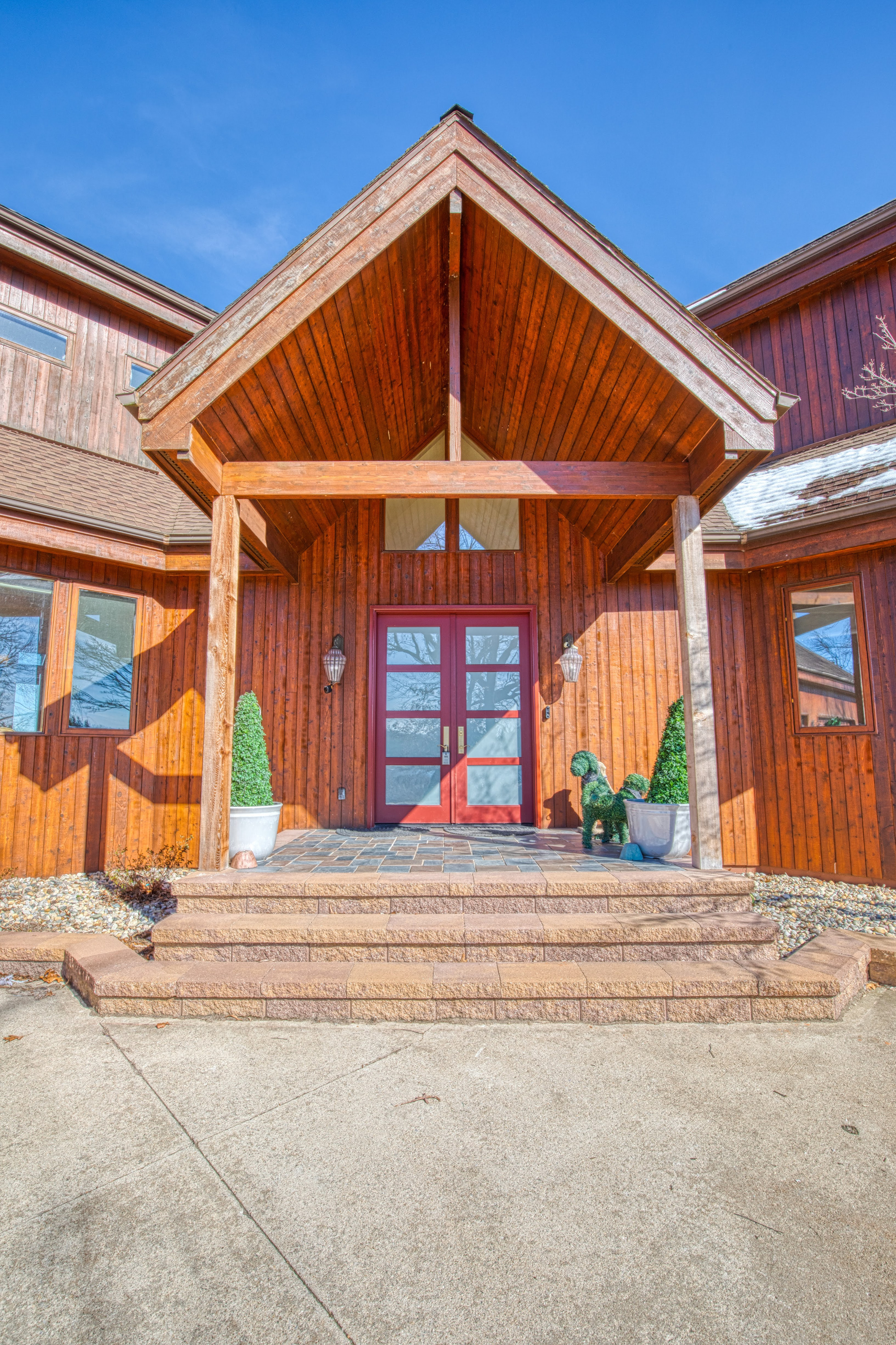 Log cabin Michigan mansion on market looks like something out of  'Yellowstone' 