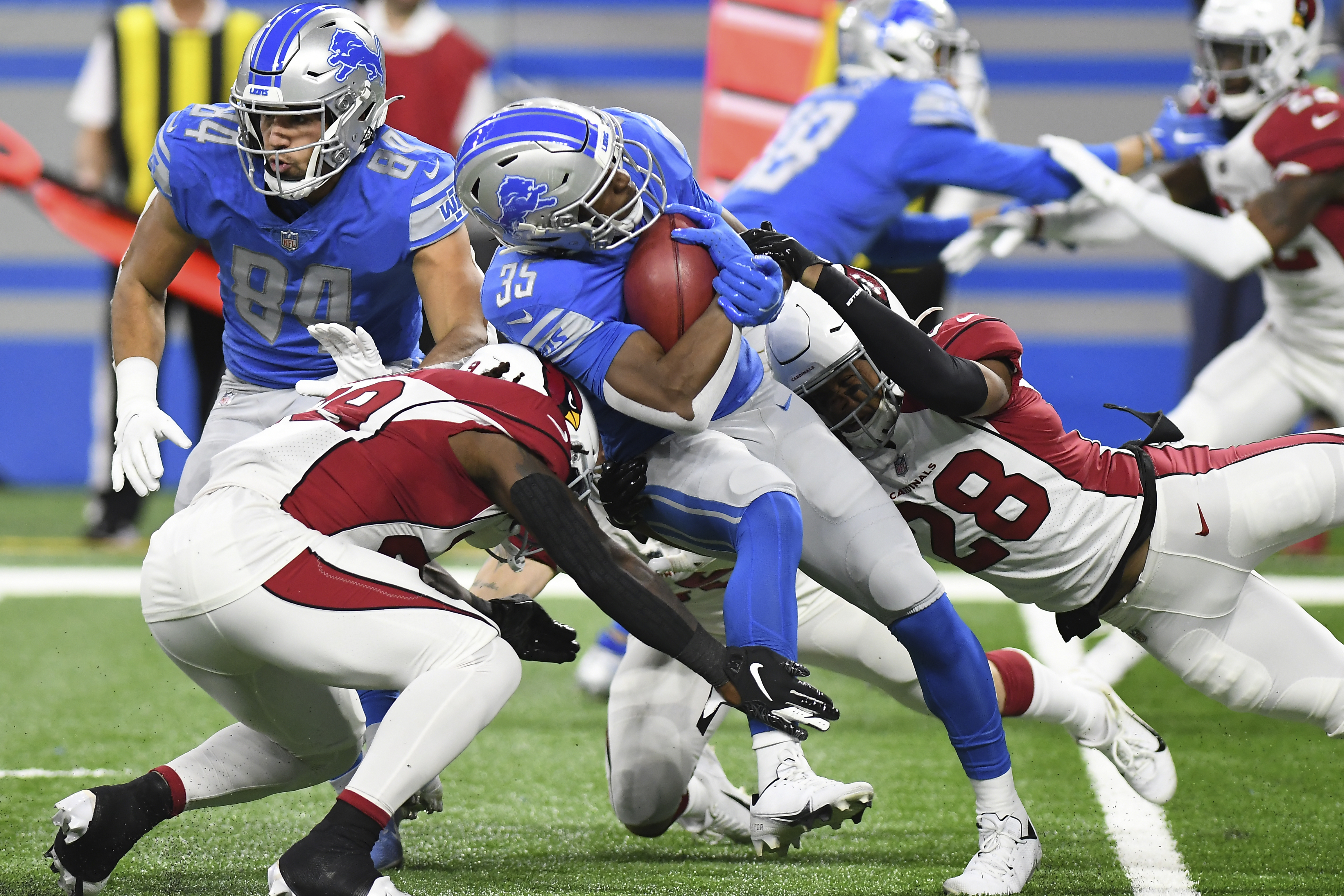 Detroit Lions shock Arizona Cardinals with 30-12 win at home