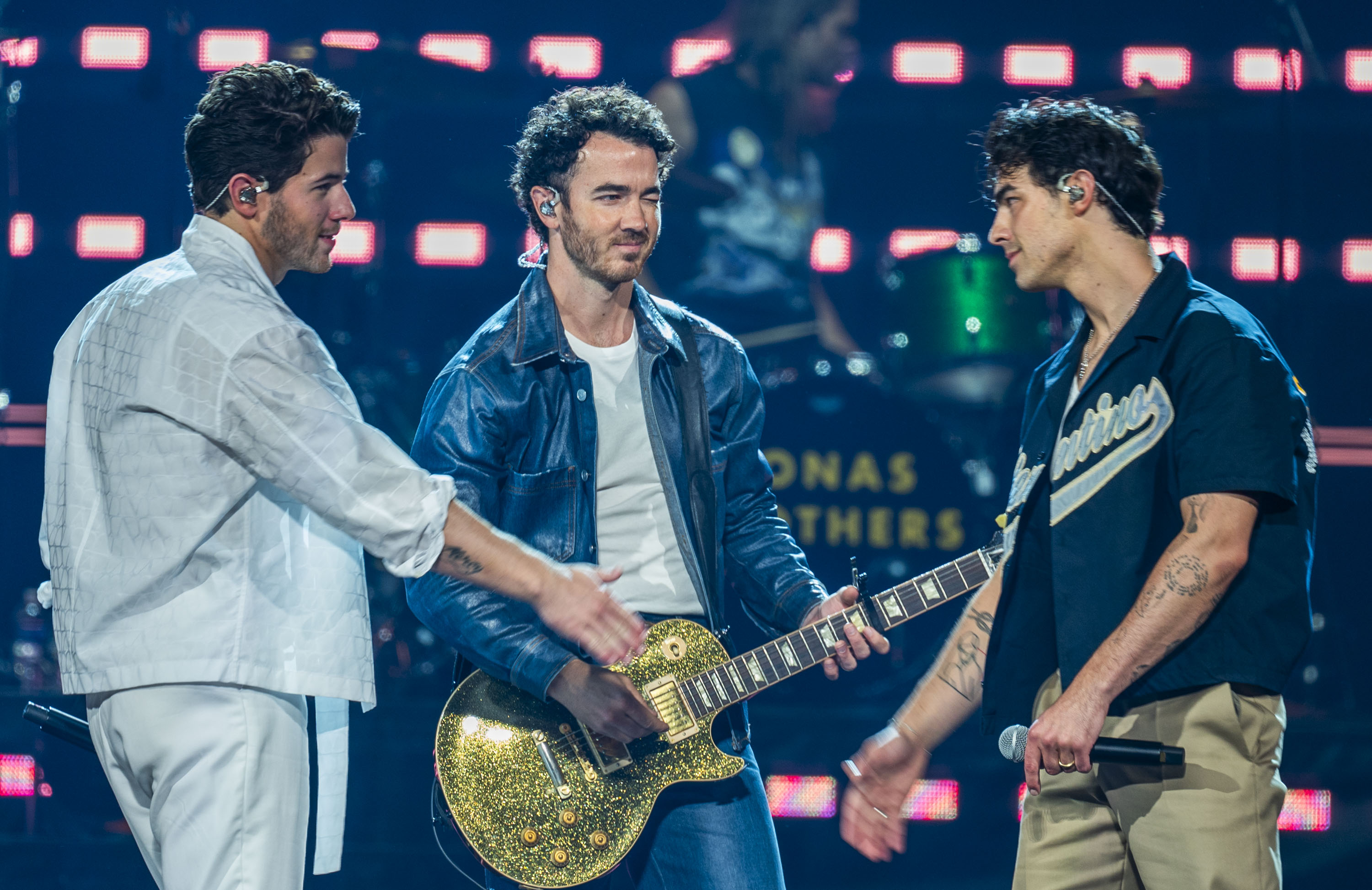 Jonas Brothers Announce Five-Night Limited Engagement on Broadway