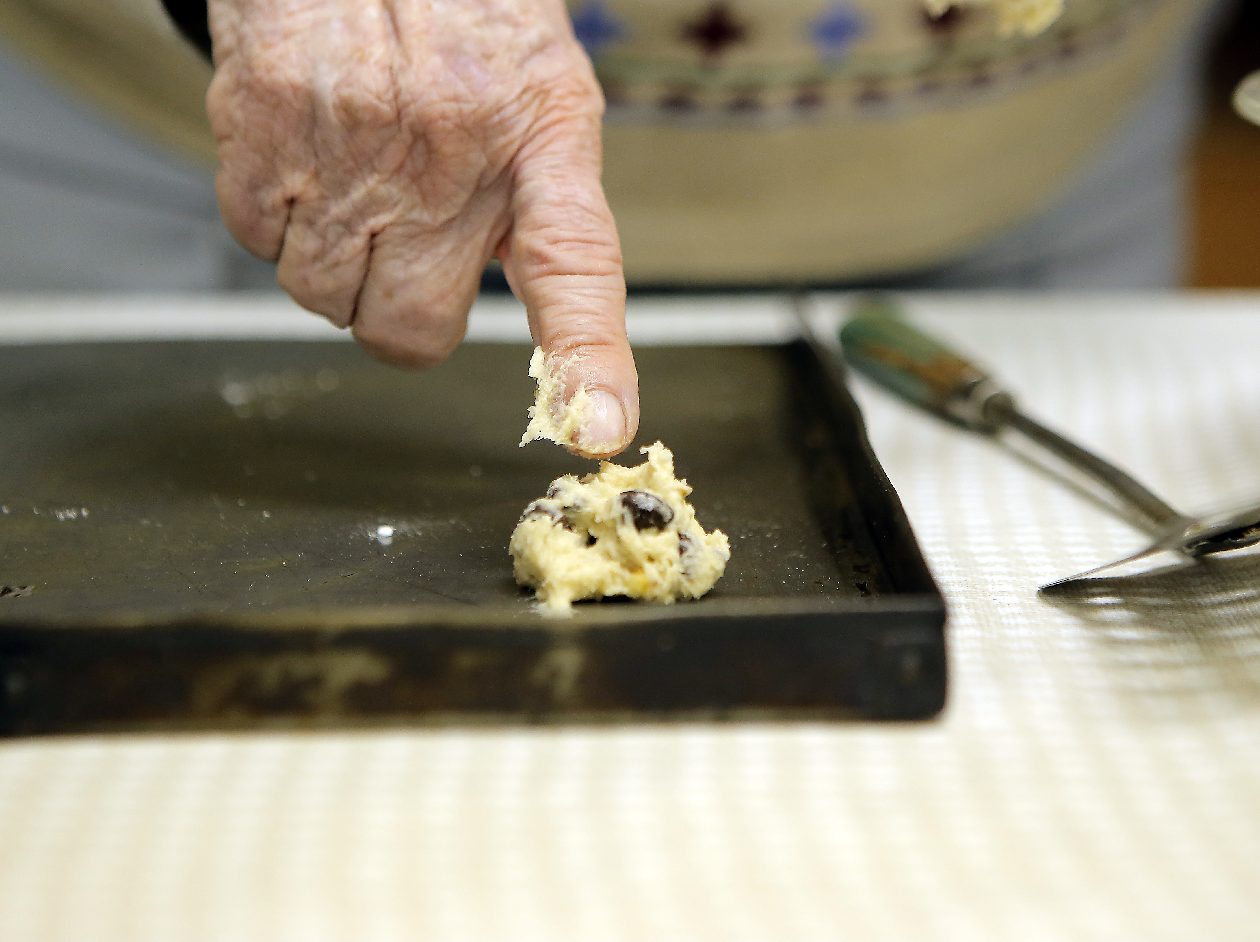 CDC: Salmonella outbreak linked to raw cookie dough