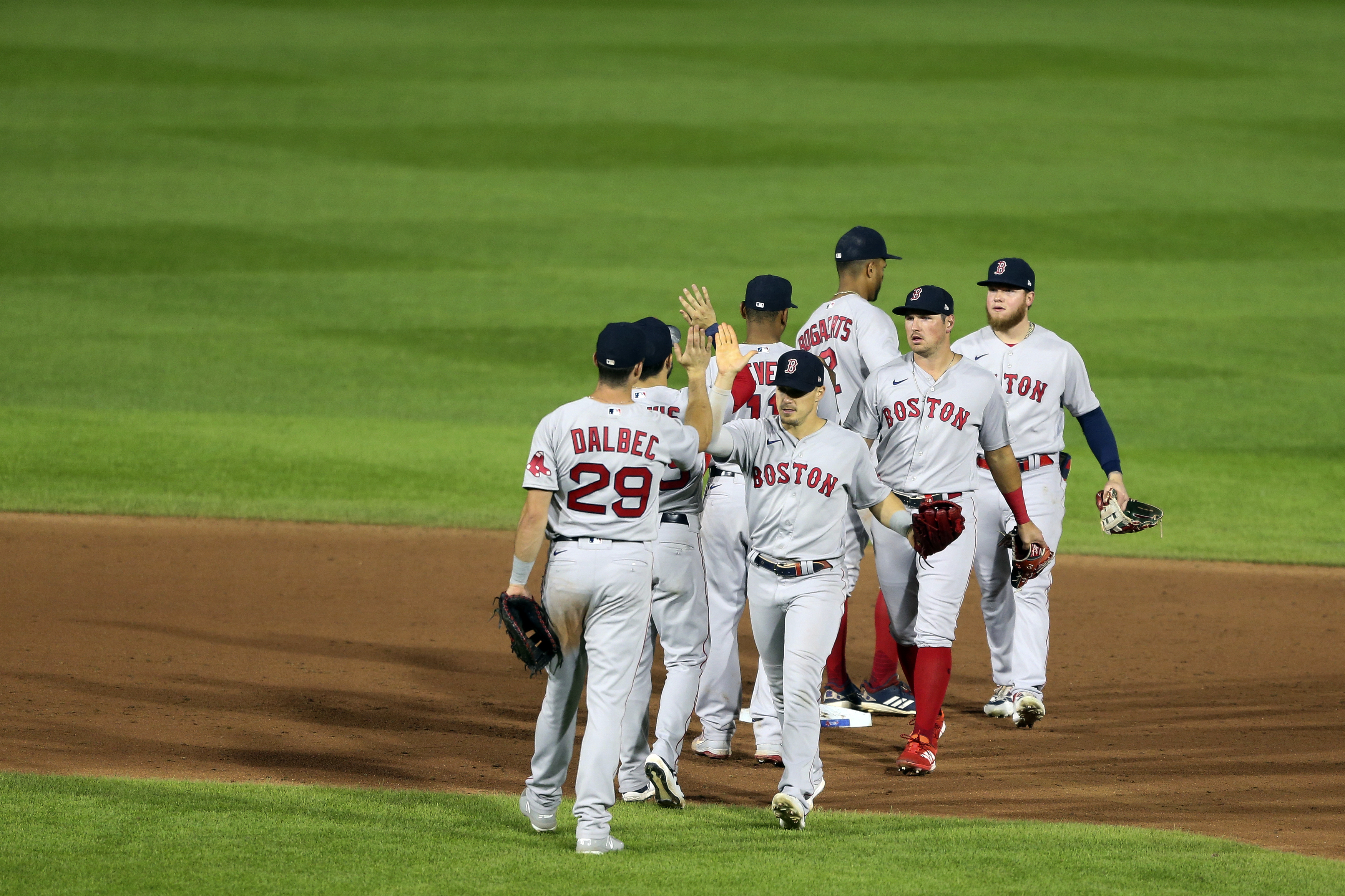 Story's 3-run HR out of Fenway helps Red Sox beat Tigers 5-4