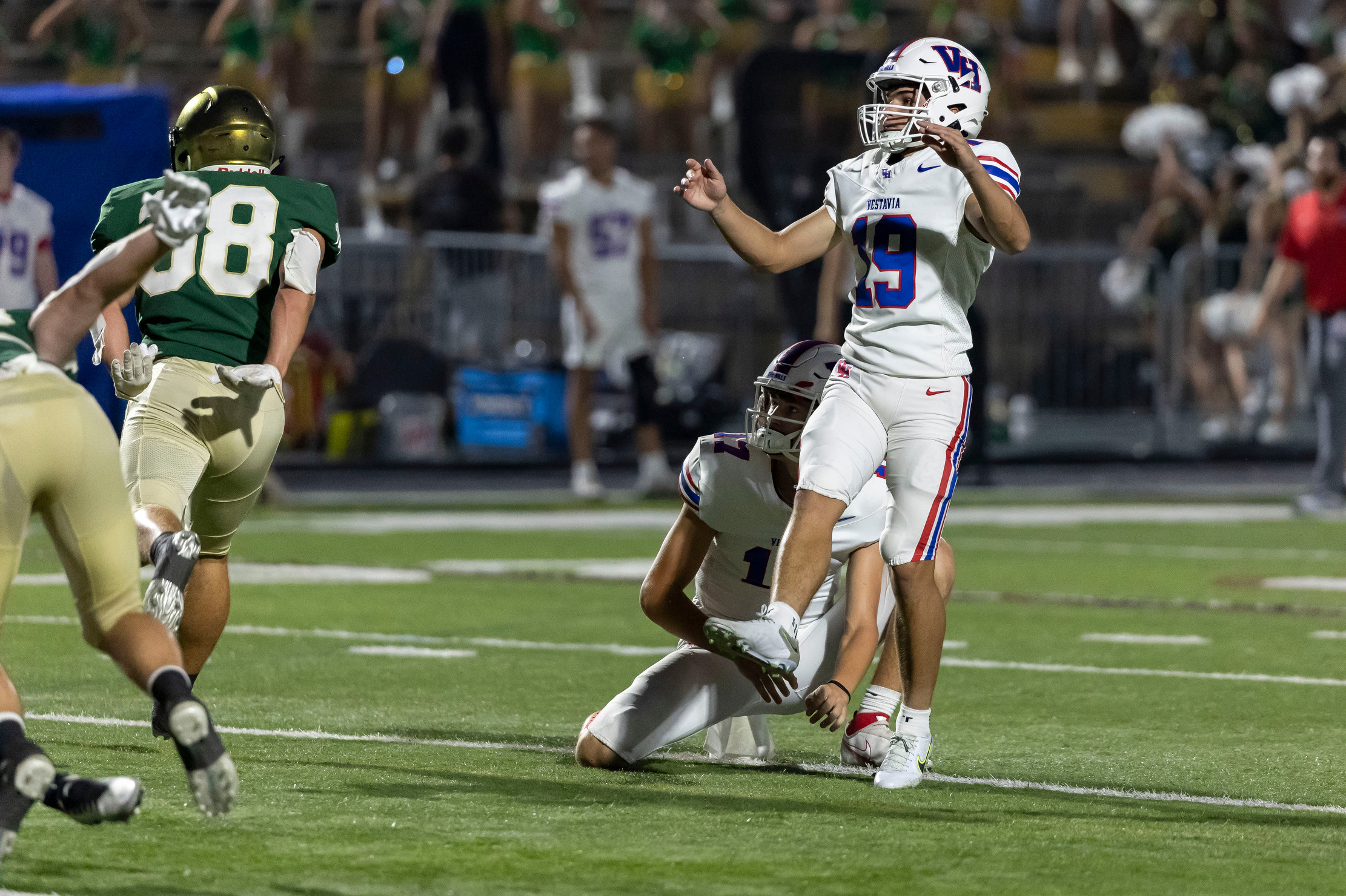 Vestavia Hills at Mountain Brook football