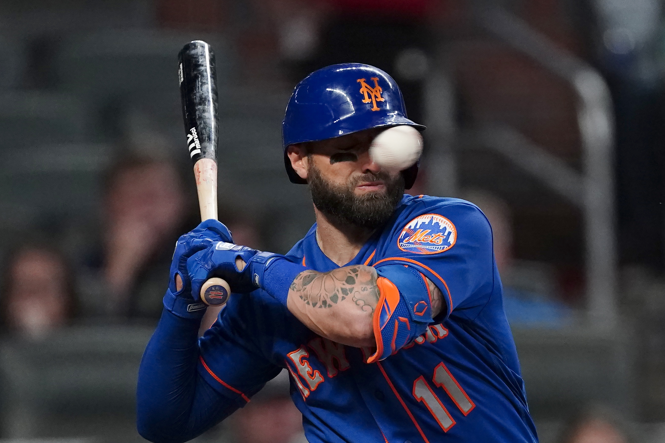 New York Mets' Jeff McNeil at bat against the Atlanta Braves