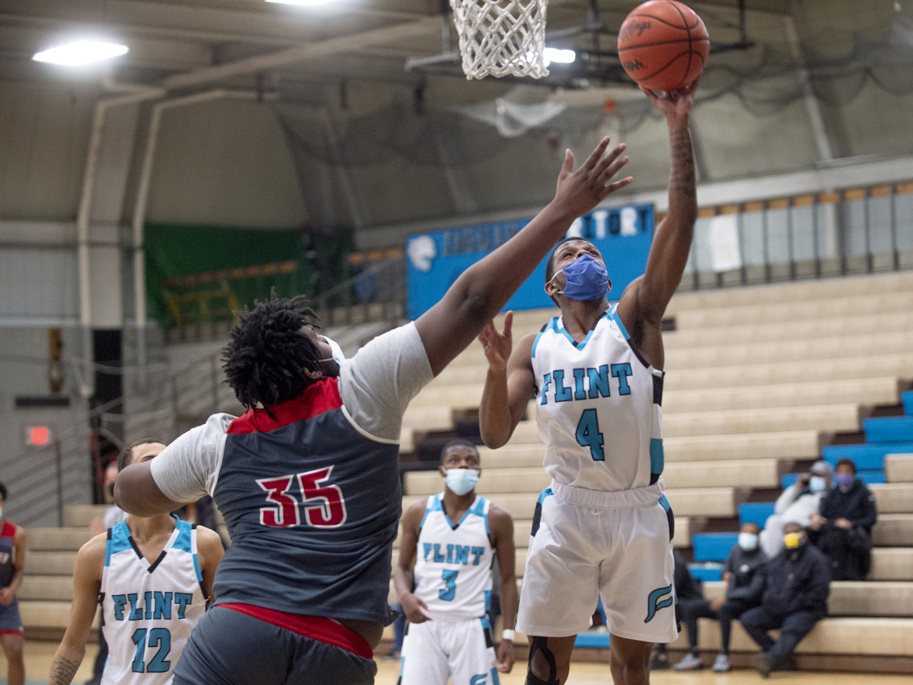 Beecher boys basketball defeats Flint 69-39 - mlive.com