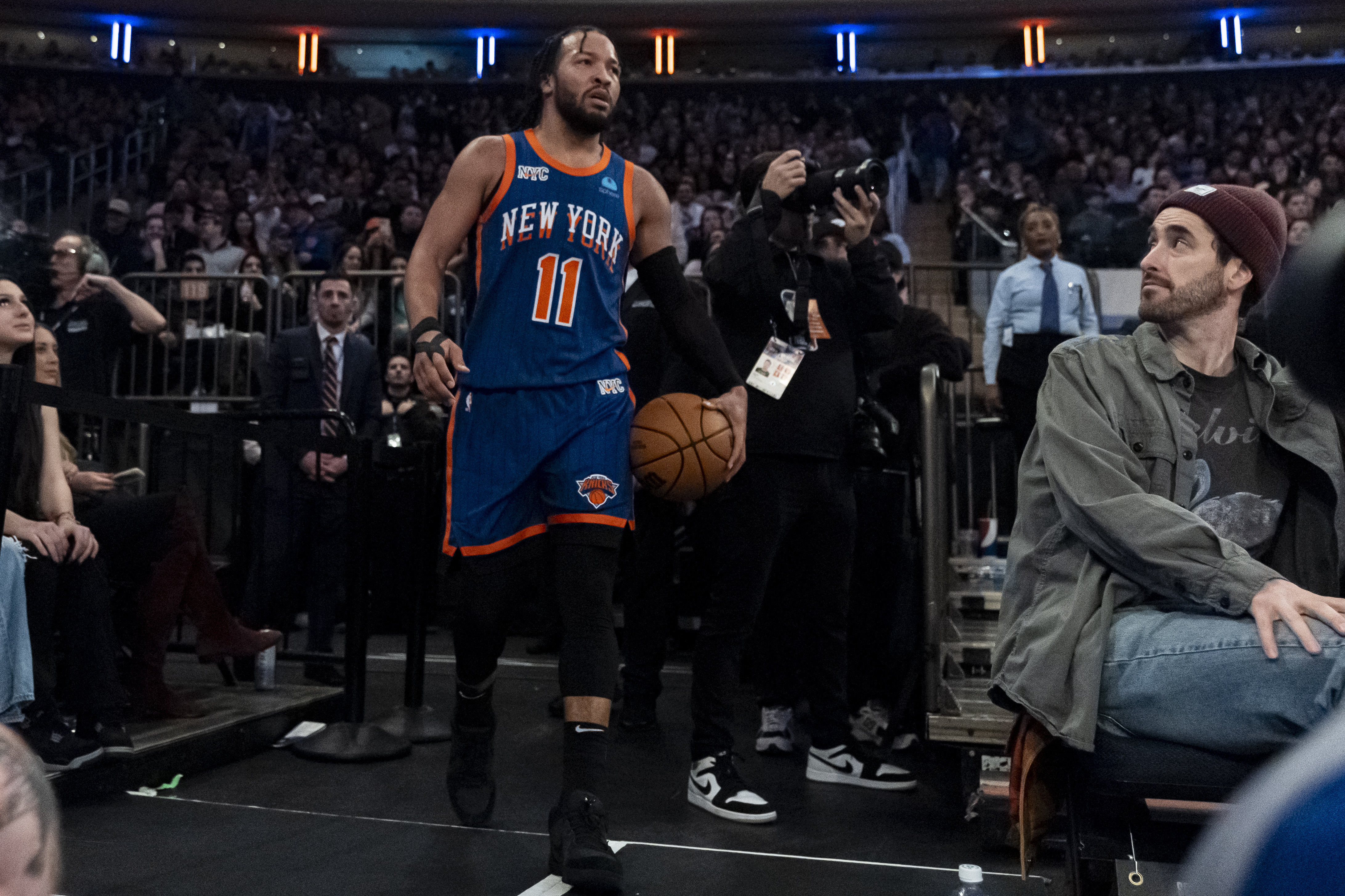 How to watch the New York Knicks in 2023-24: Full season schedule, TV  channels, where to stream 
