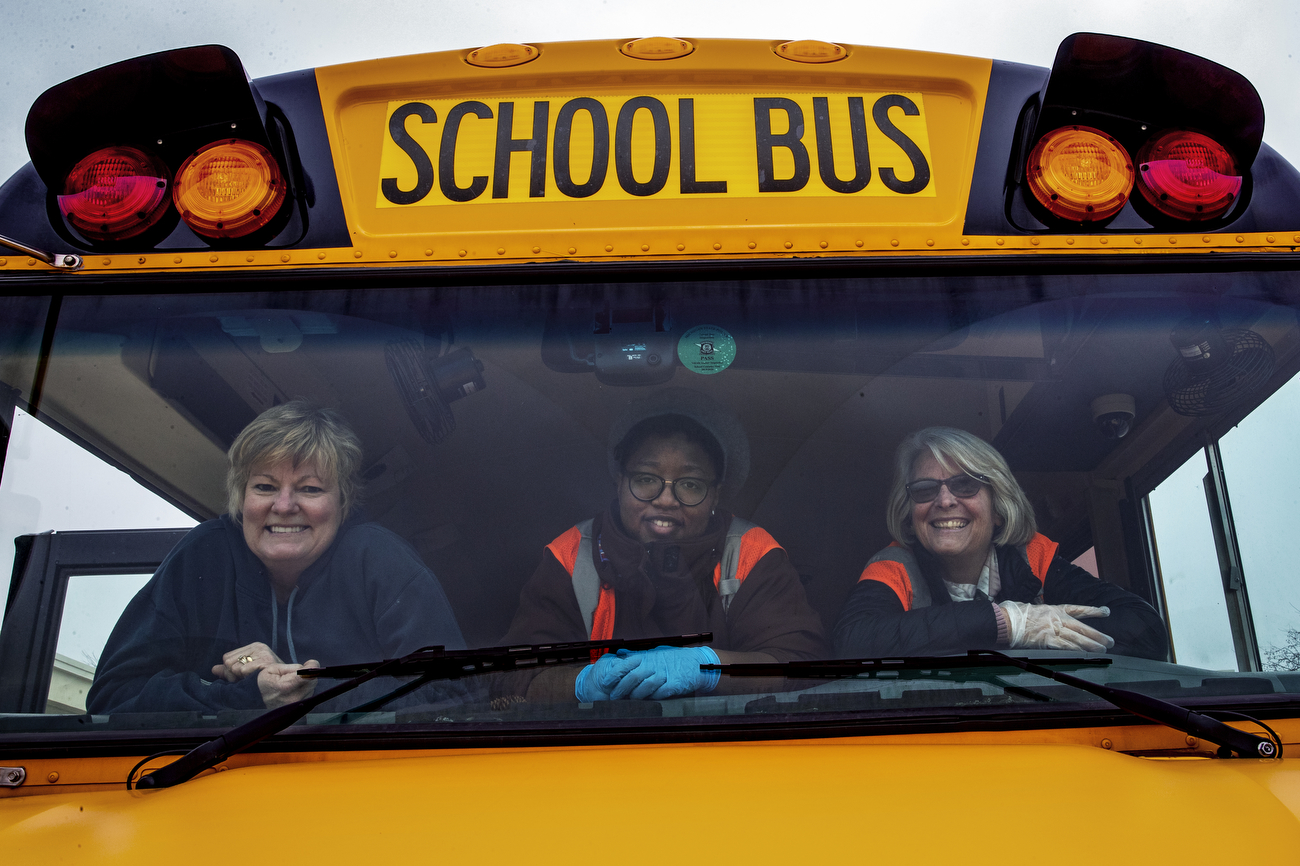 Michigan school districts stay connected with students through distance ...