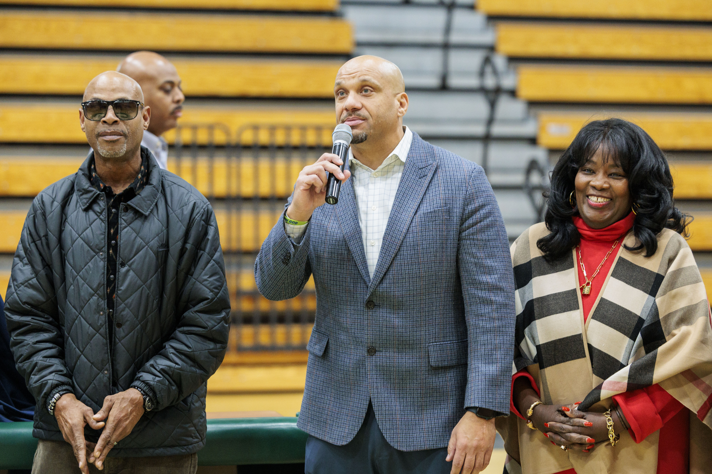 Corey Sadler Jr. named 2025 Michigan High School Football Player of the ...