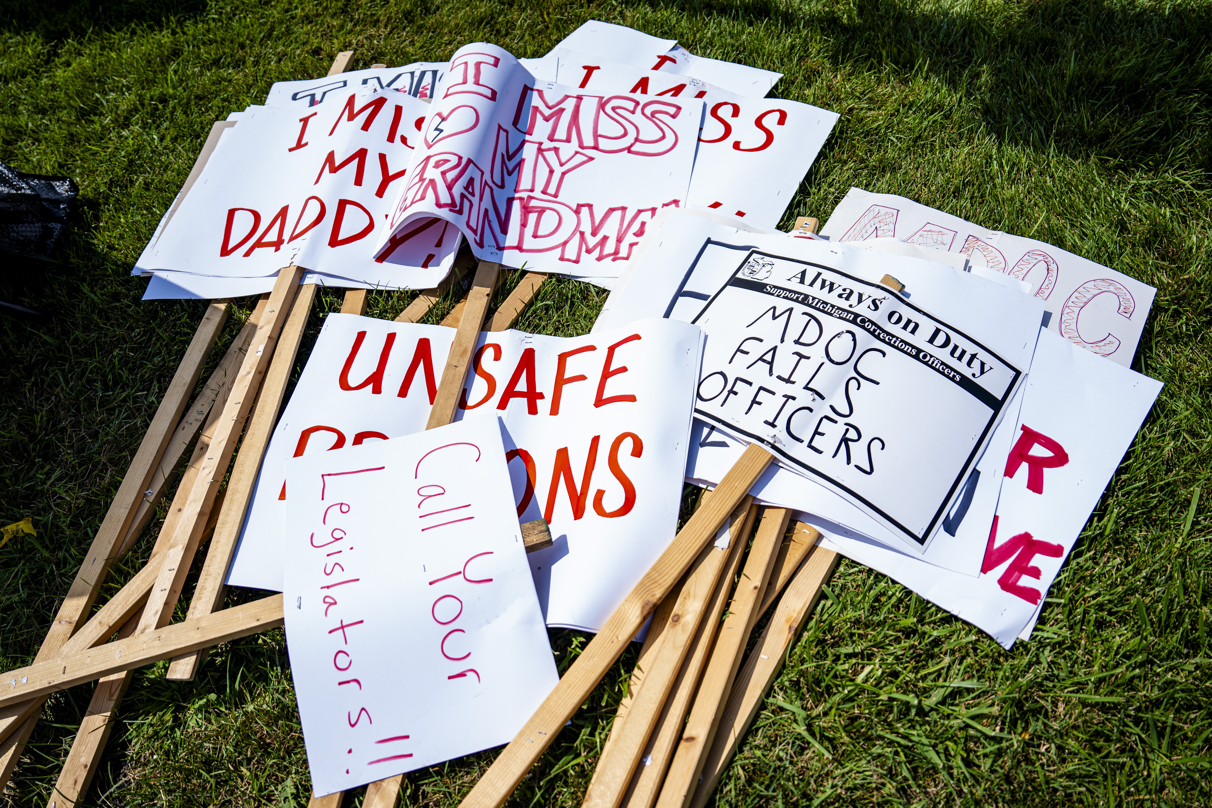Jackson Correctional Facilities Picket - mlive.com