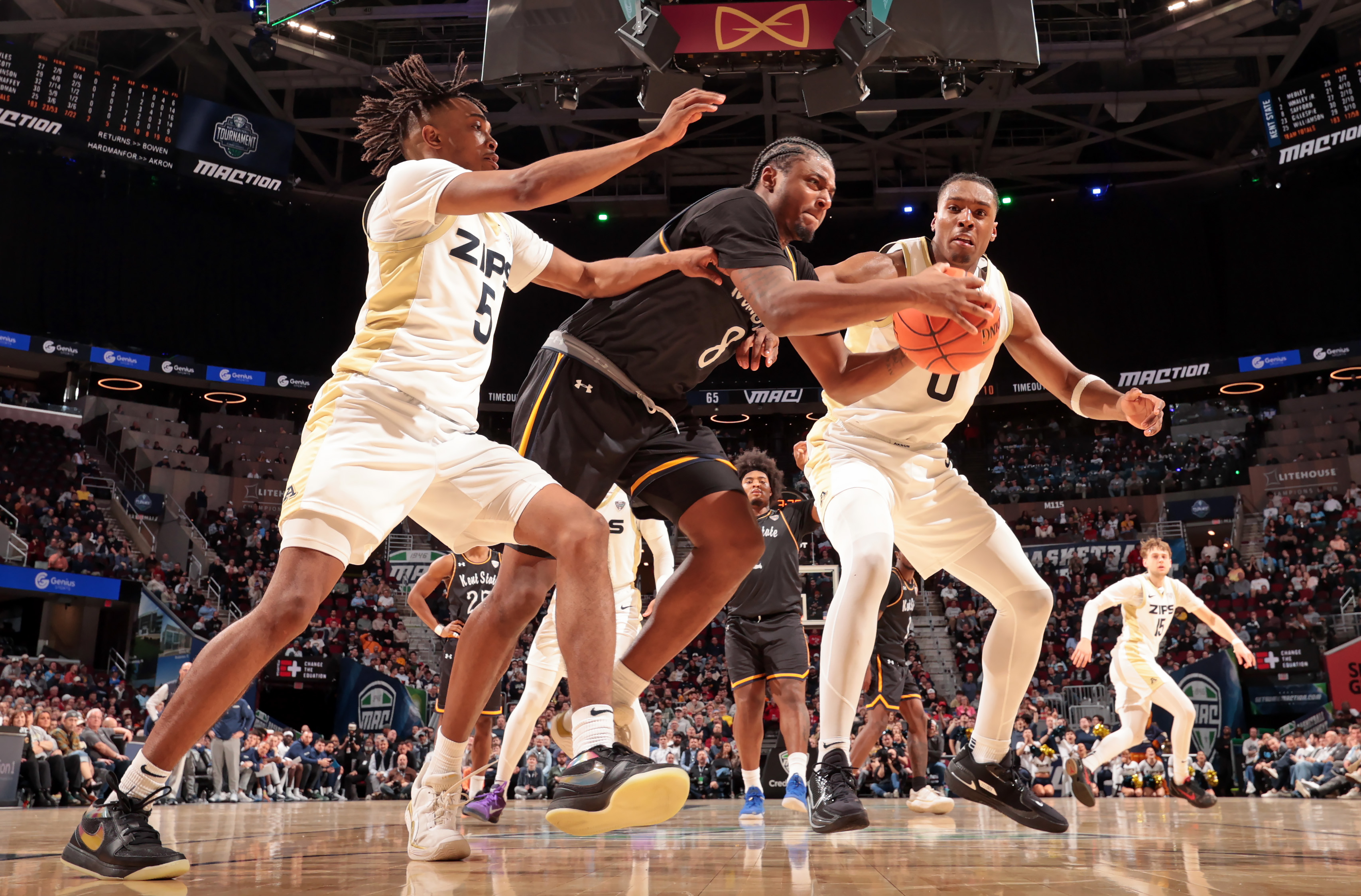 MAC Men's basketball semifinals: Akron Zips vs. Kent State Golden ...