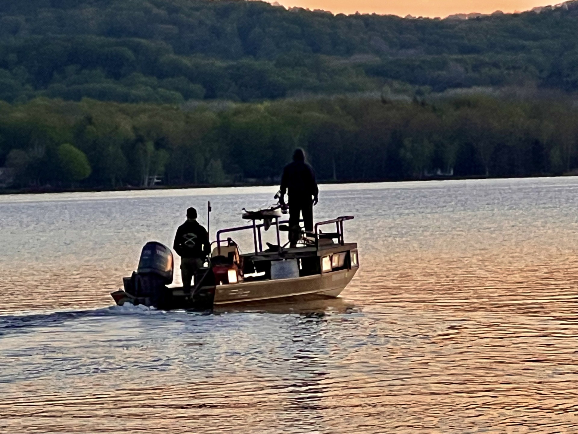 Bowfishers remove invasive koi from Glen Lake - mlive.com