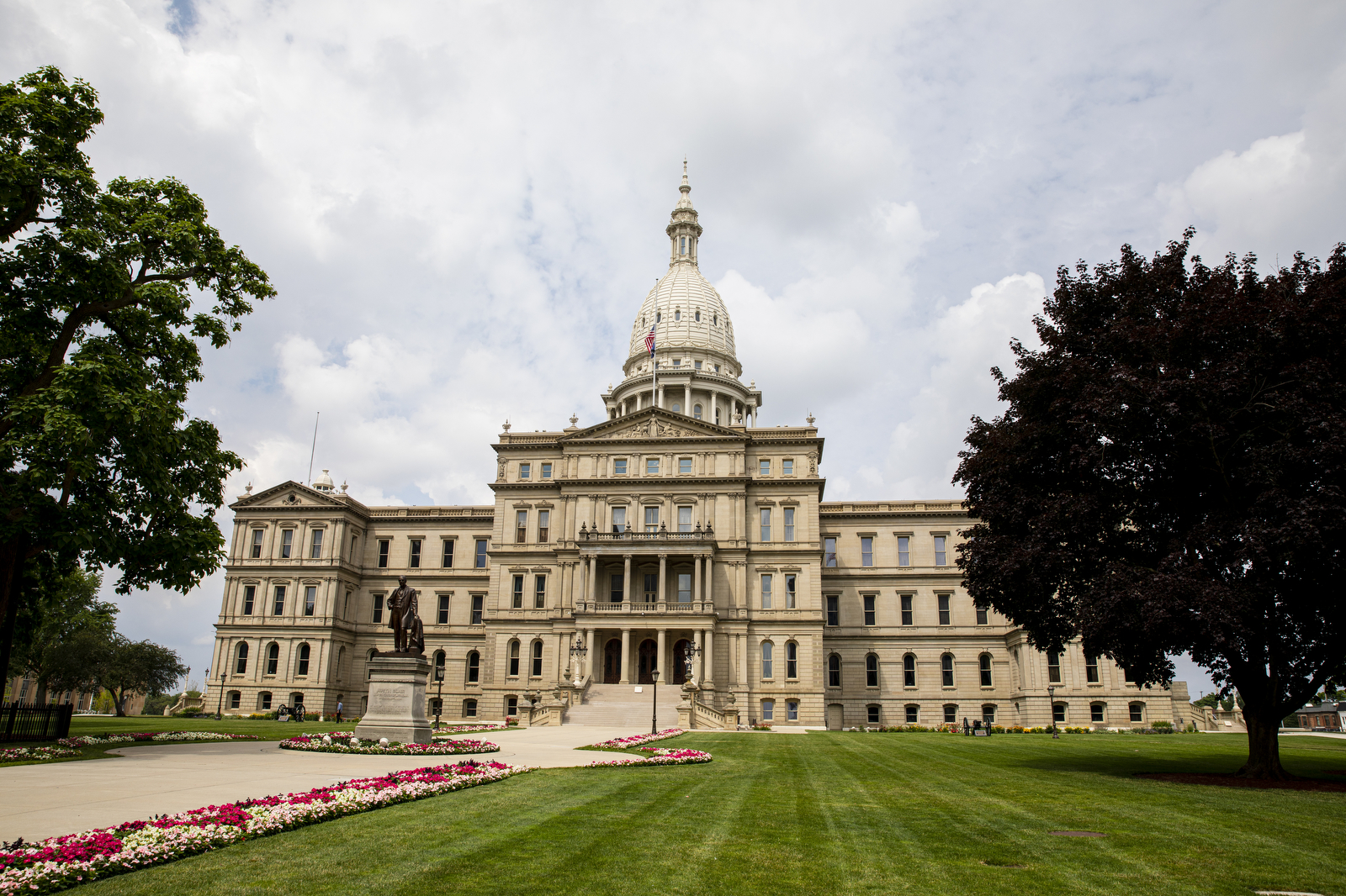 Heritage Hall visitor center for Michigan Capitol building opens to ...