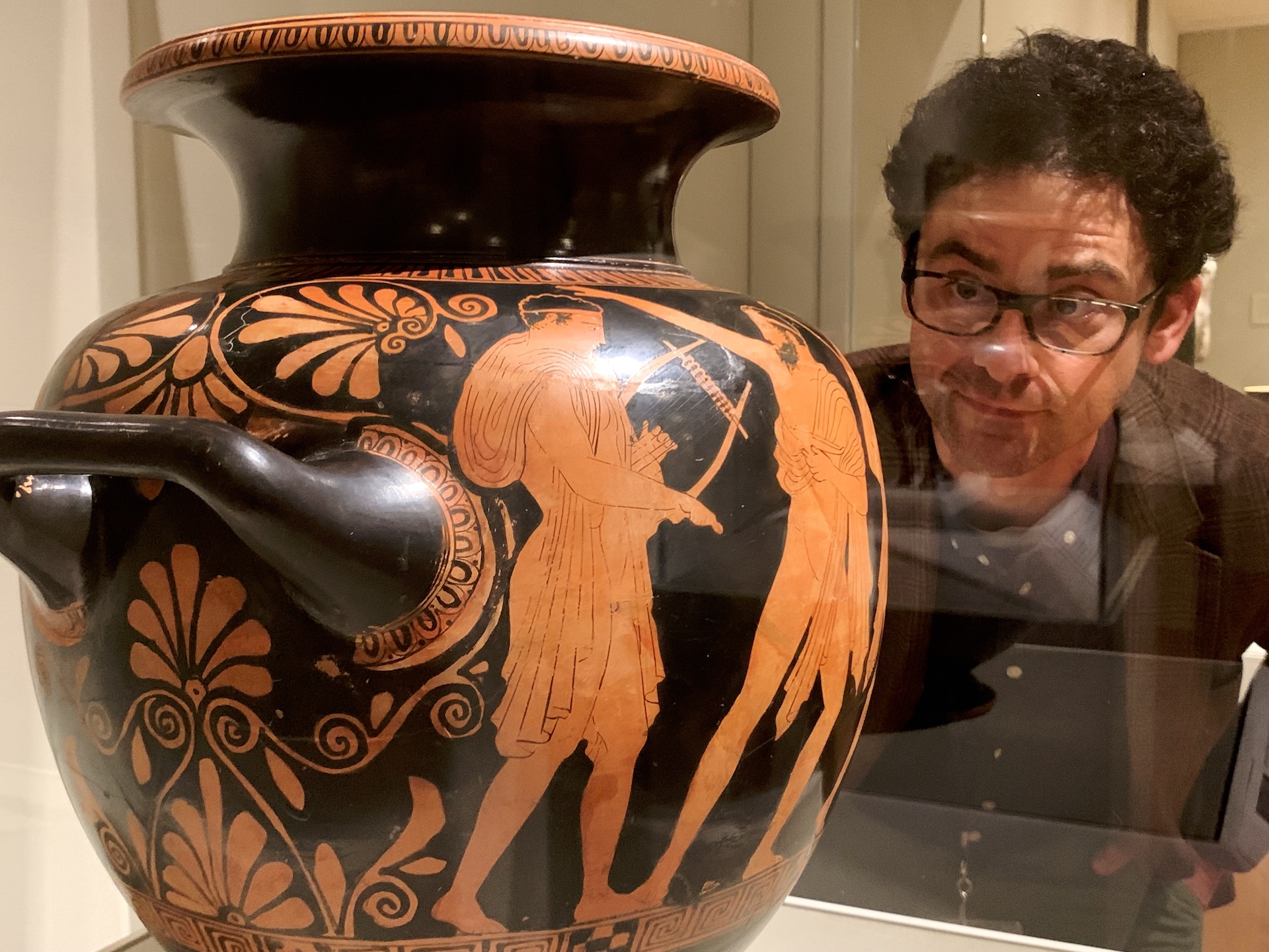 Newly purchased Greek vase shows Cleveland Museum of Art still committed to  buying antiquities with clear provenance 