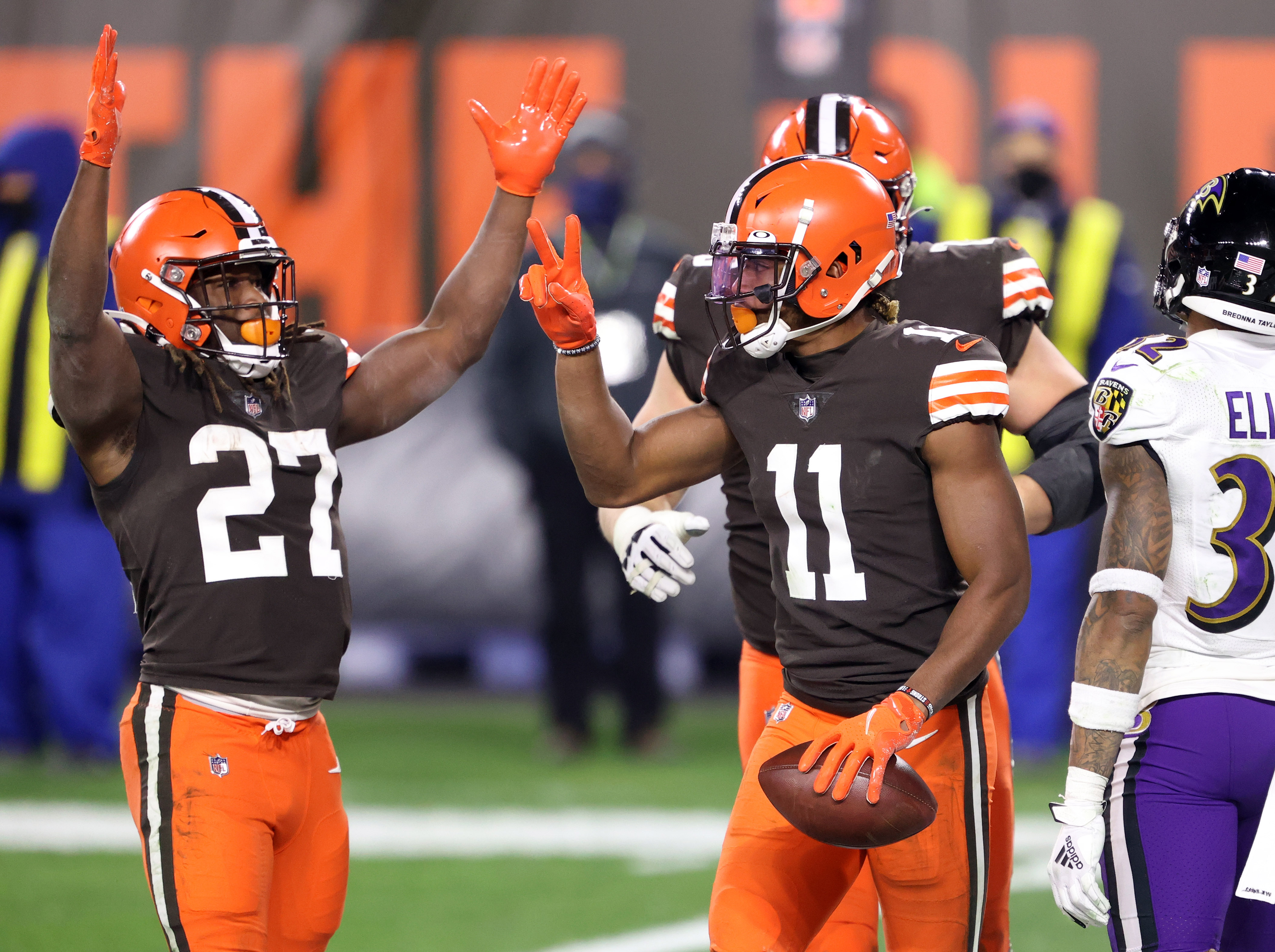 Browns Should Prioritize Extension For WR Donovan Peoples-Jones