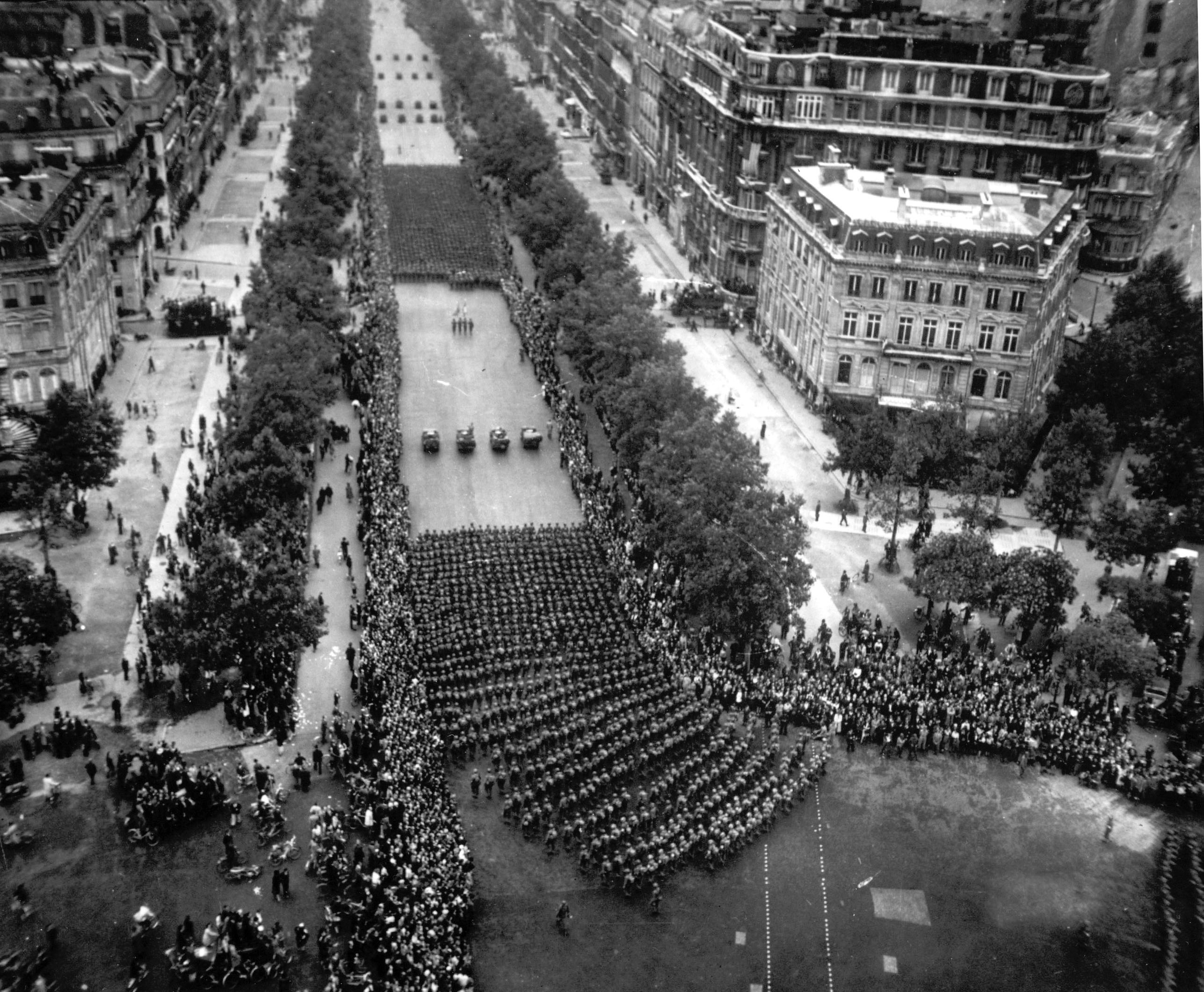 WWII Photos of the liberation -  - Page 3