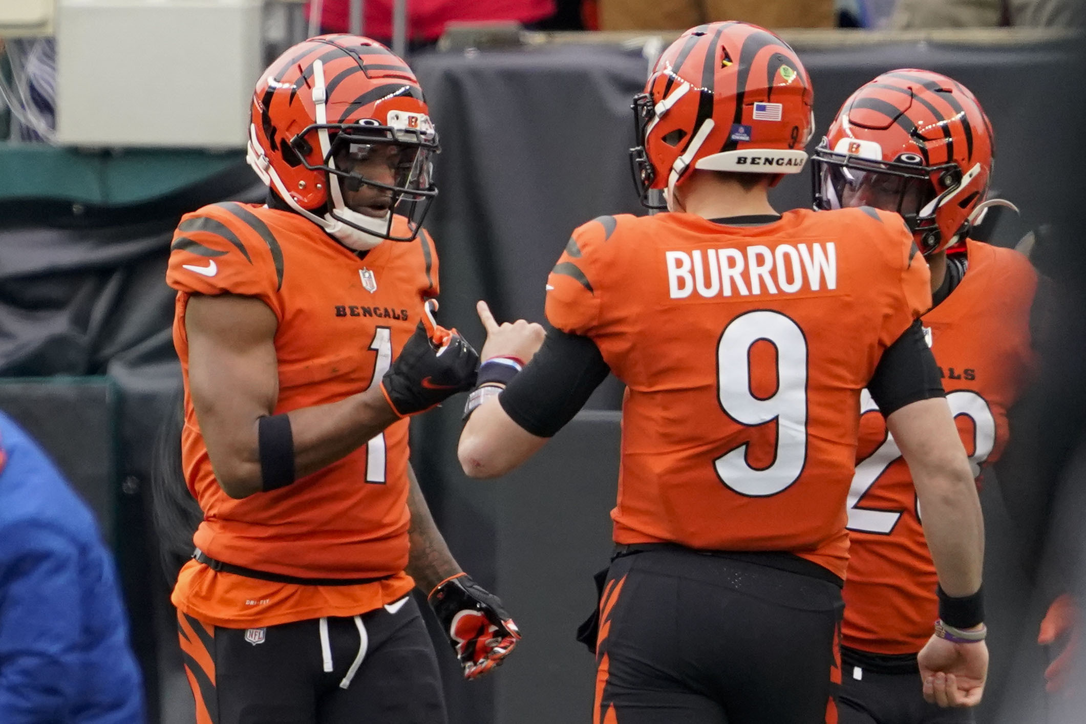 Joe Burrow should push for LSU Tigers WR Ja'Marr Chase to Bengals