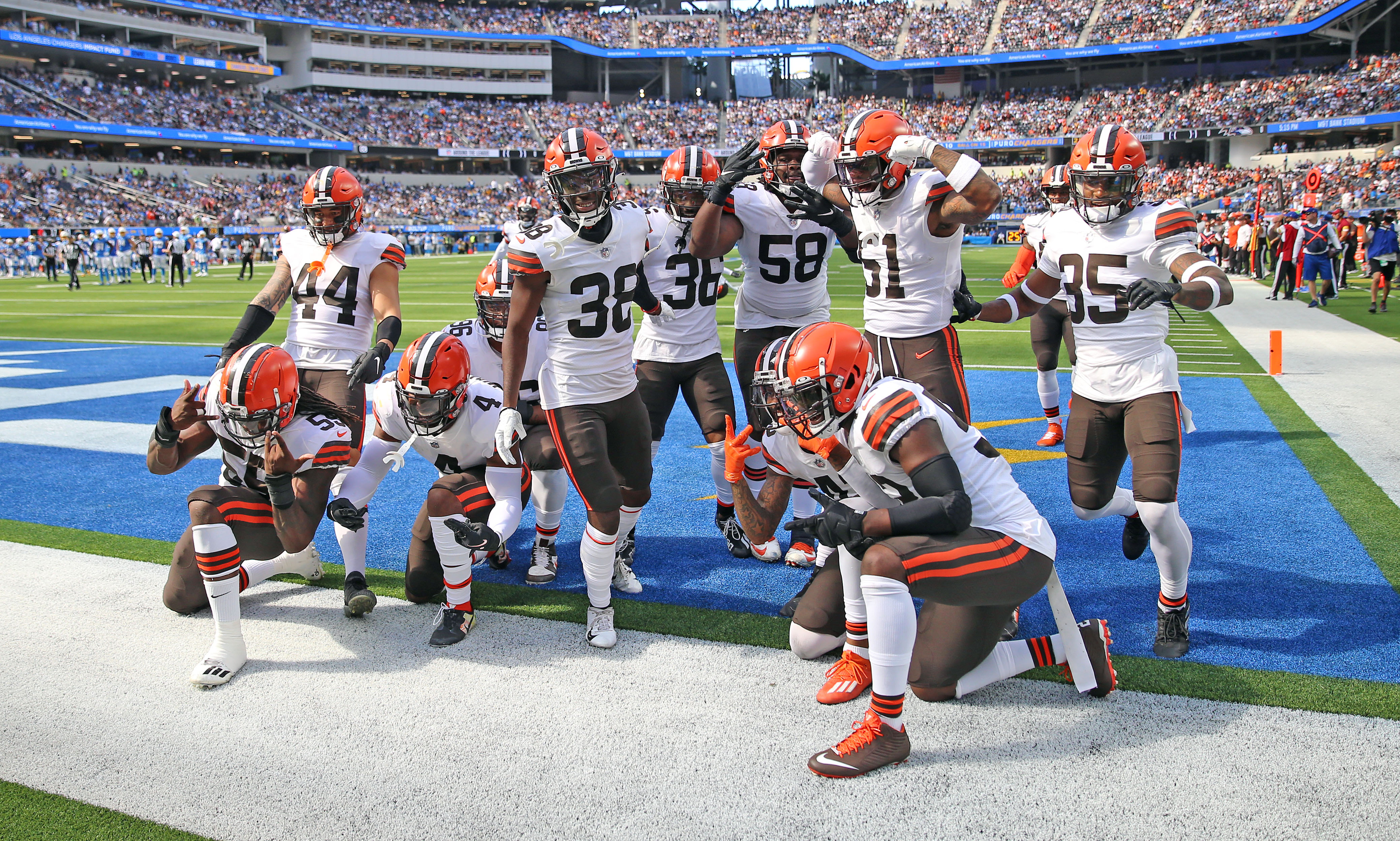 Chargers vs Browns Final Score: LA 47, Cleveland 42 - Bolts From