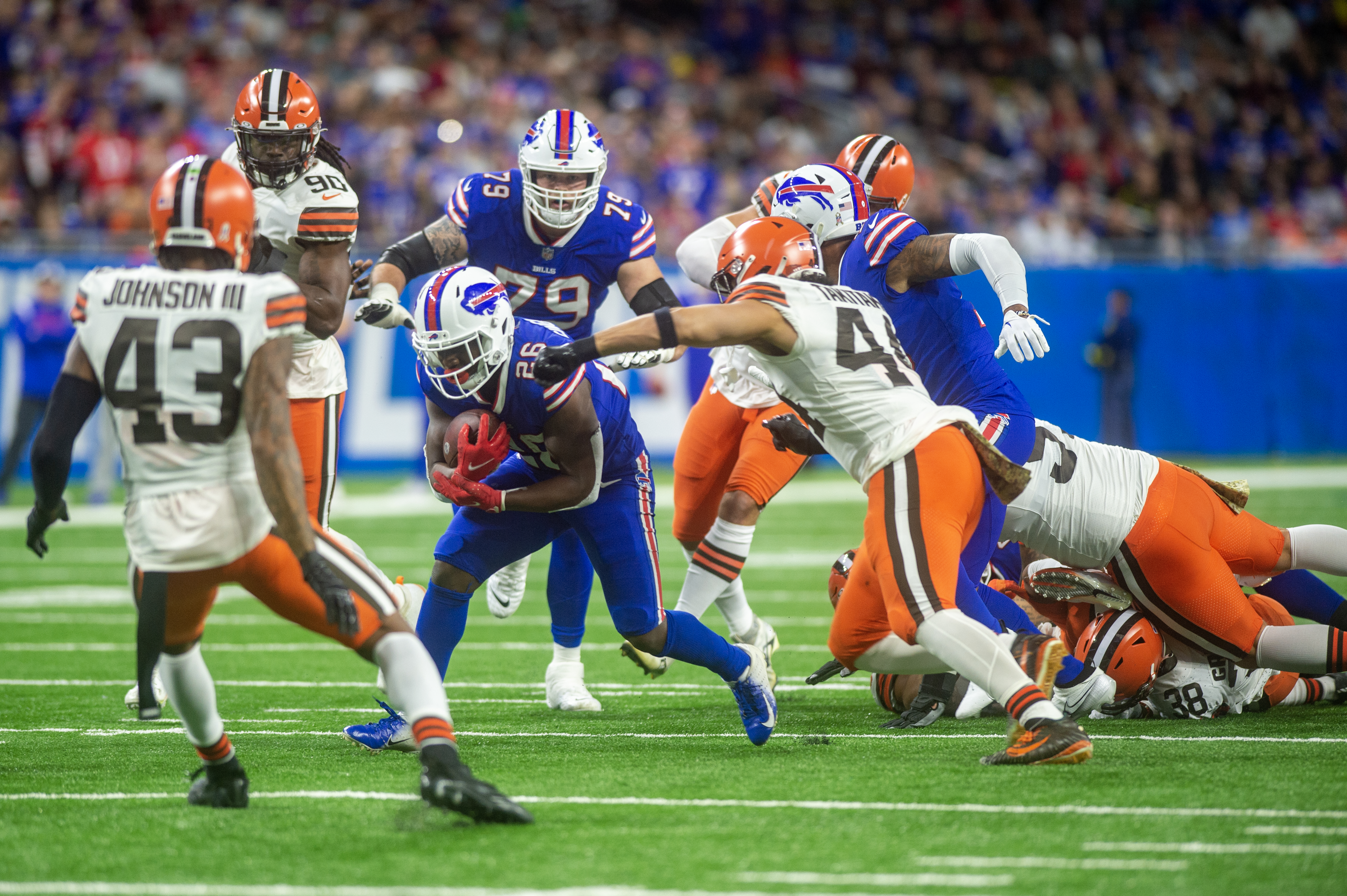 The Cleveland Browns and Buffalo Bills play week 11 at Ford Field 