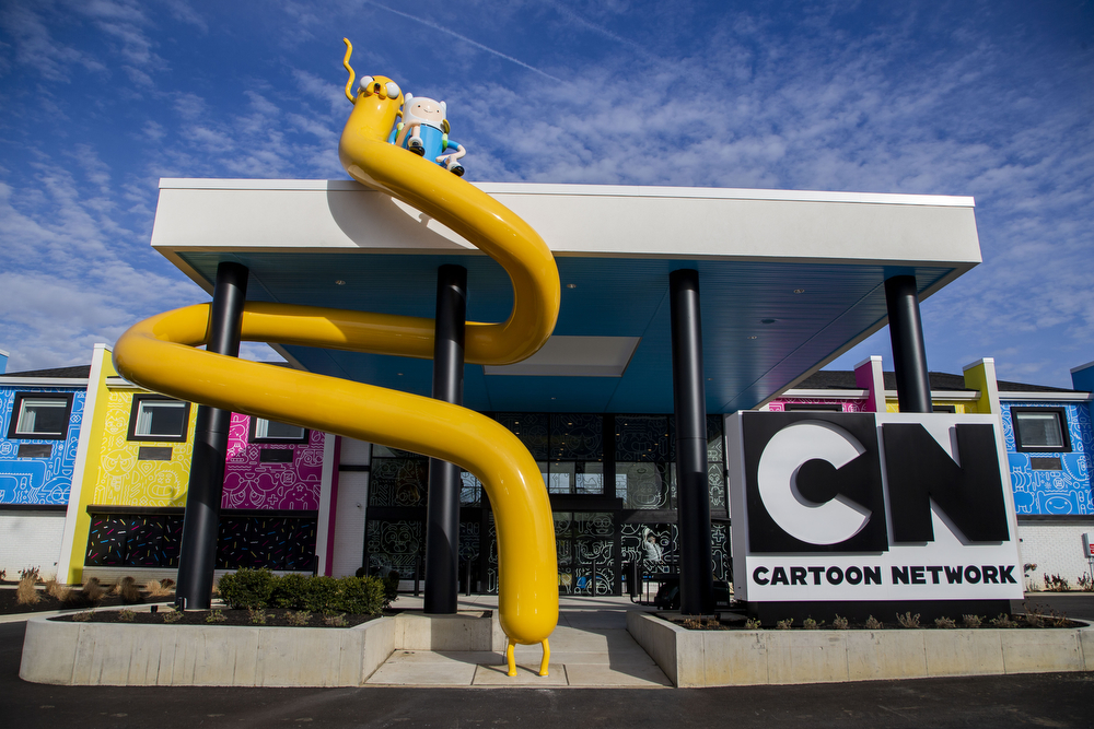 01-09-20 Cartoon Network Hotel store.jpg