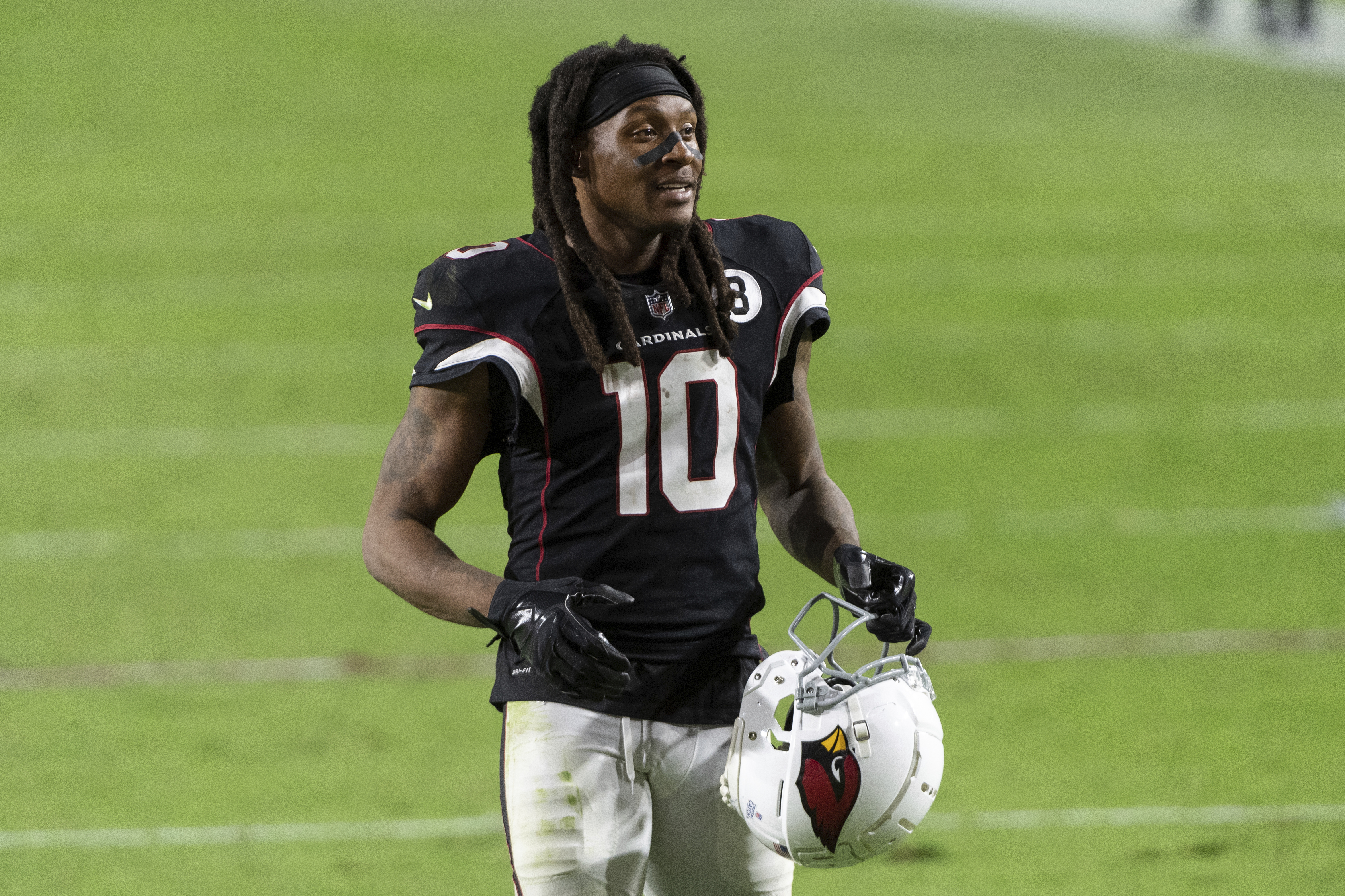 Titans bringing in 3-time All-Pro receiver DeAndre Hopkins for visit