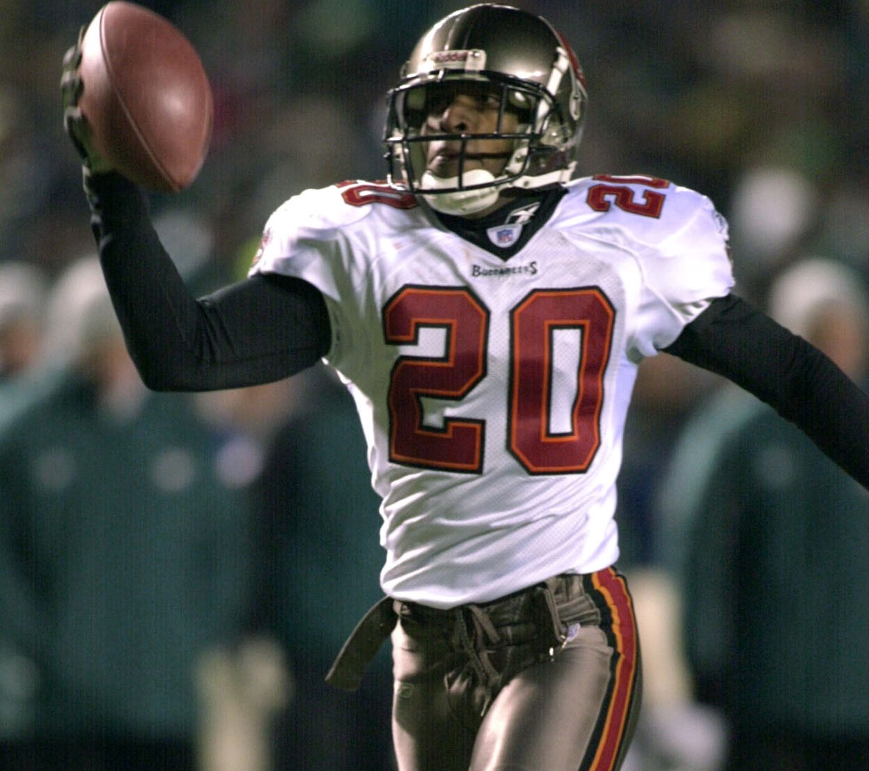 Virginia's Ronde Barber selected to the Pro Football Hall of Fame