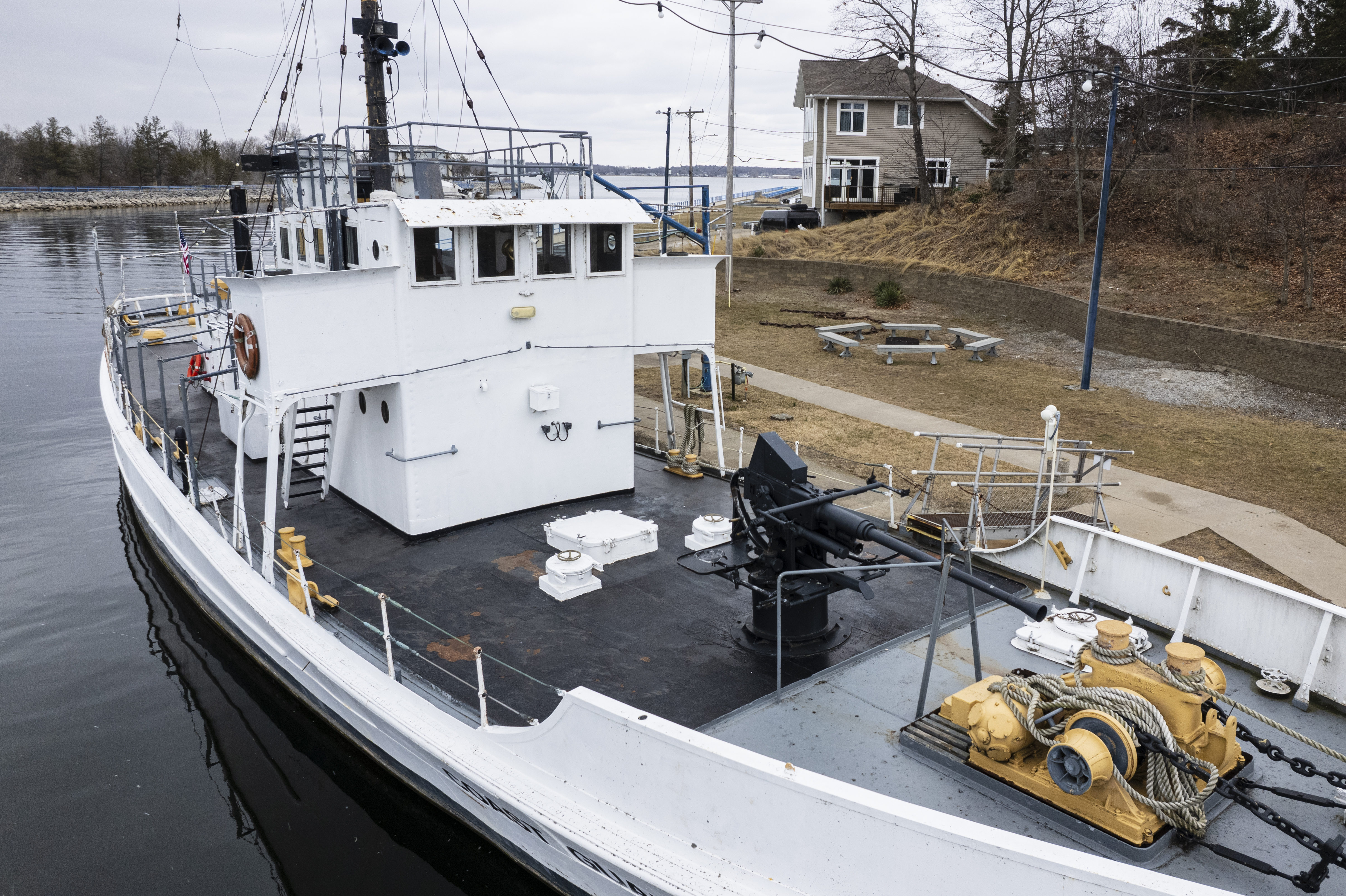 US.NAVY 潜水艦・スツール・アルミ製・米軍払下げ Historic photos of the U.S.S. Silversides 236 - mlive.com