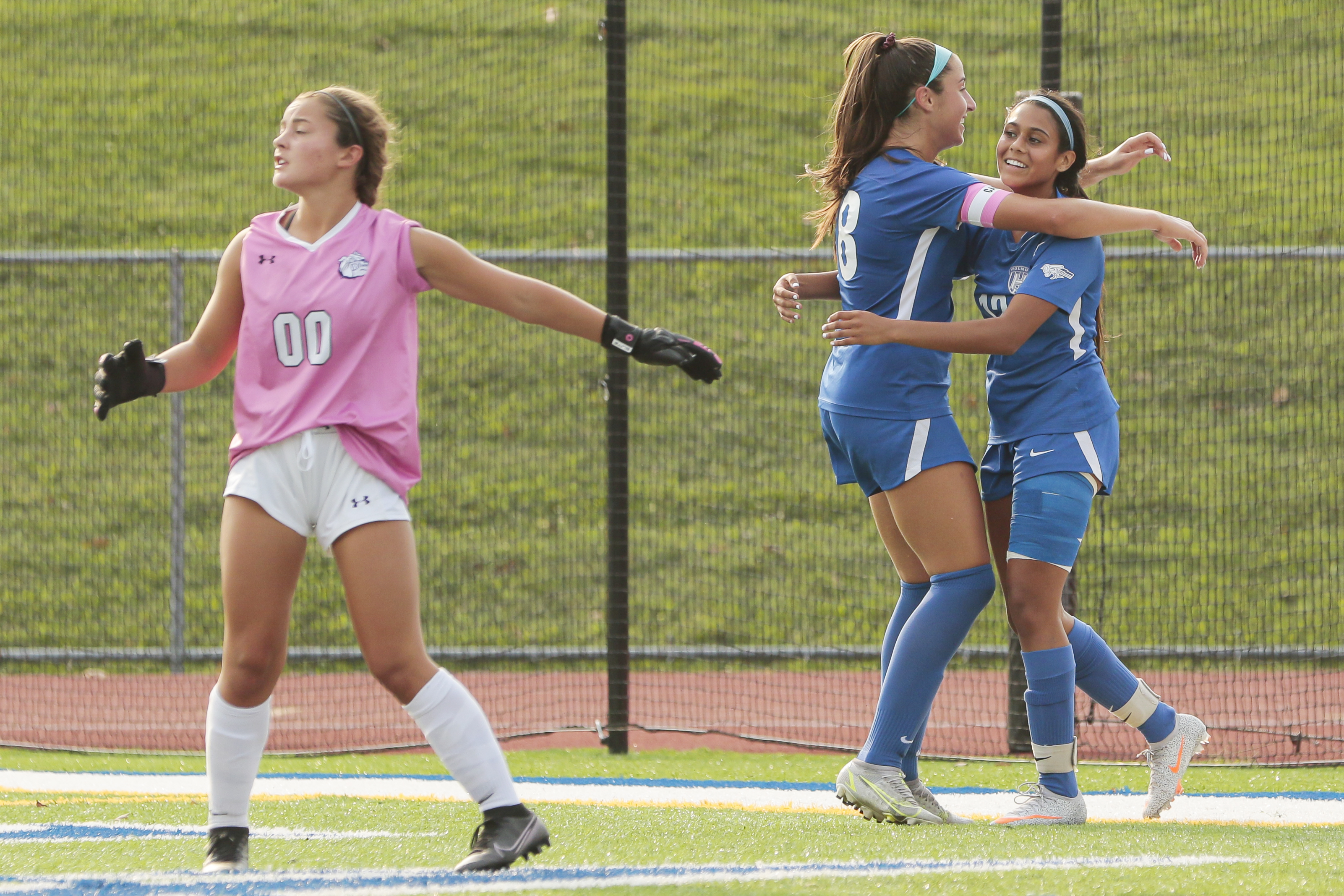 Nacarlo happy with opportunity to coach Holmdel girls soccer team