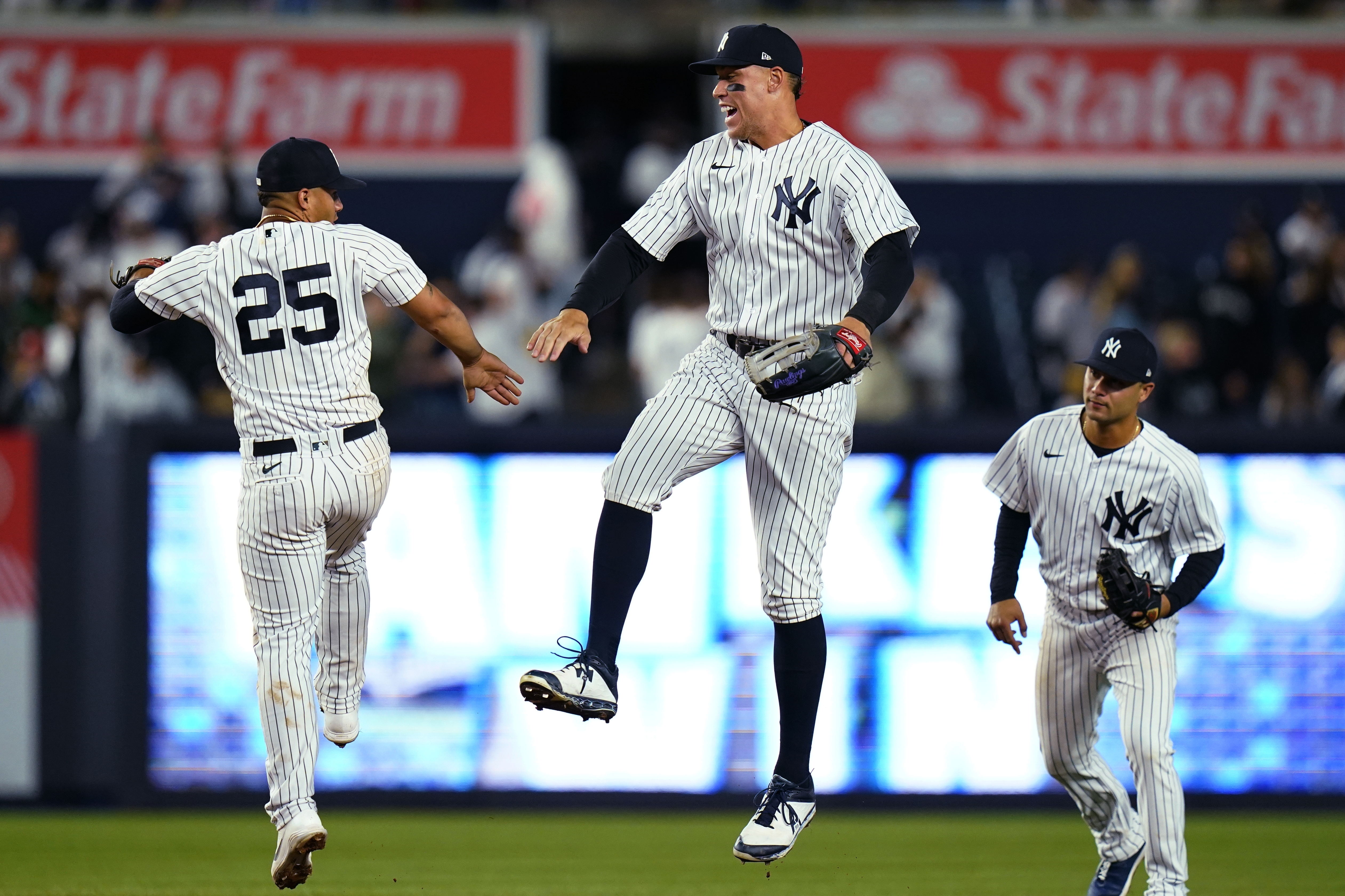 Best Yankees-Blue Jays Bet: Kevin Gausman Gets Righty Heavy Yankees (May 16)