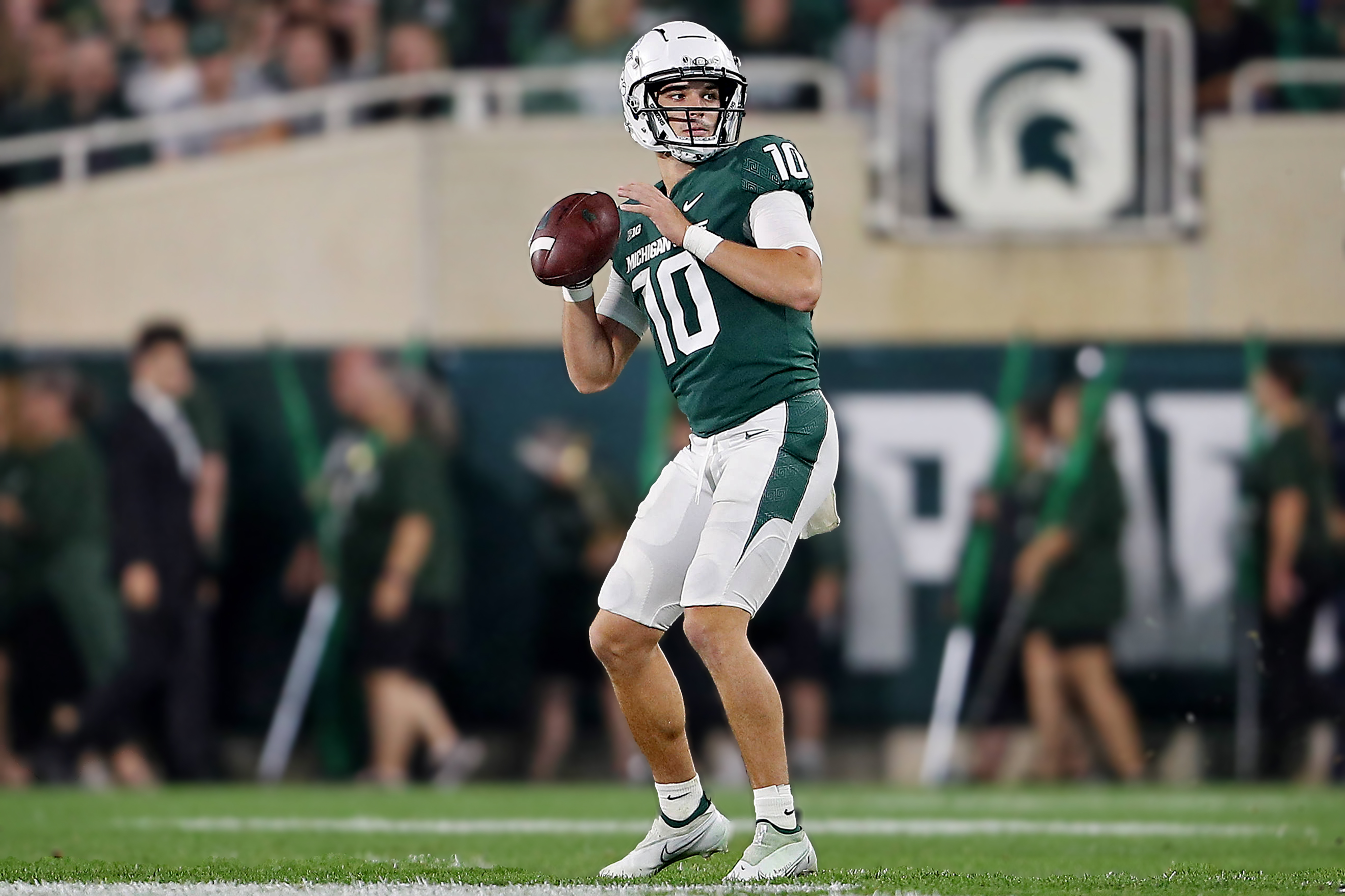 Payton Thorne sets Michigan State single season passing touchdowns program  record - The Only Colors