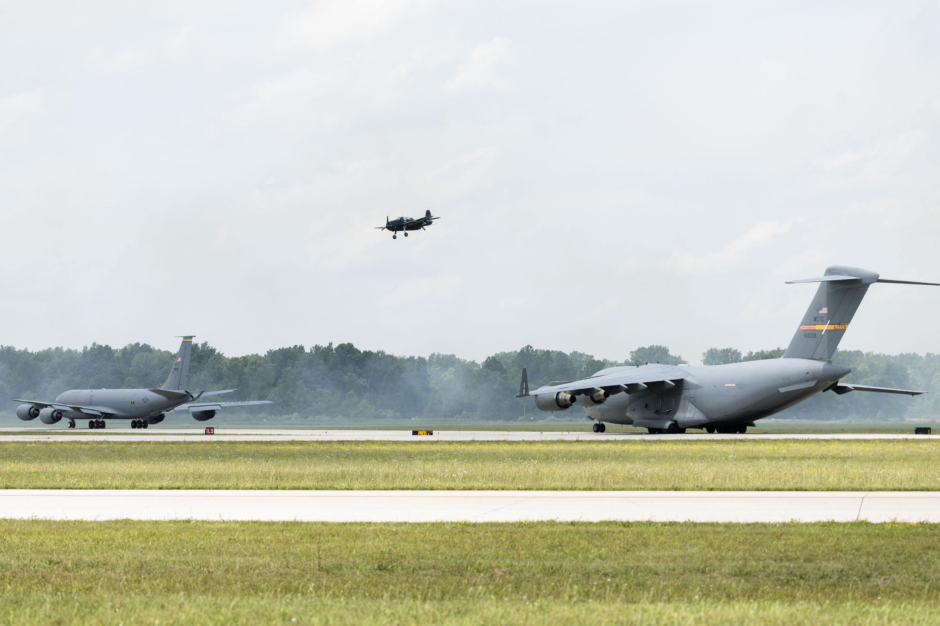 Thunder over Michigan air show 2025 - mlive.com
