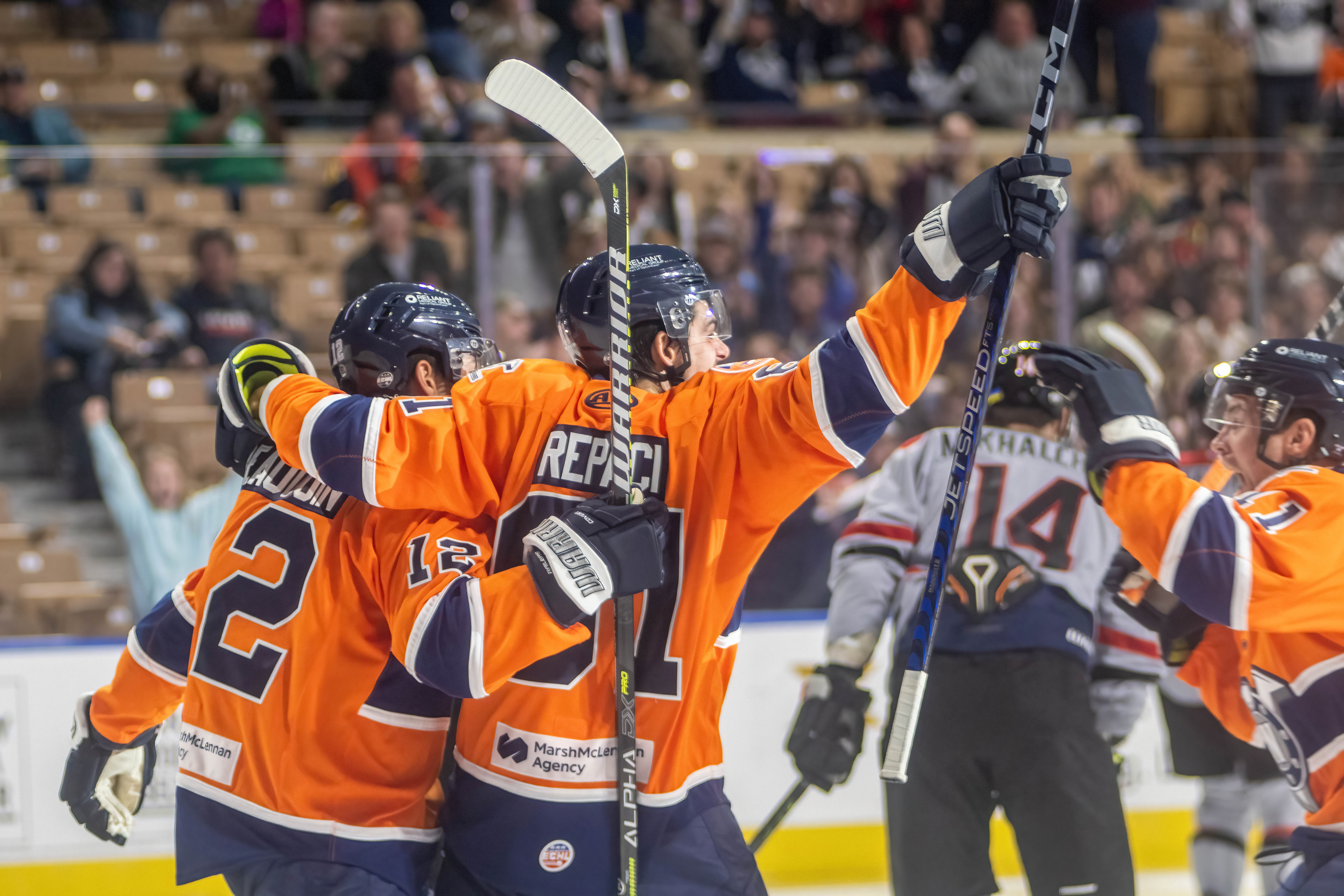 Worcester Railers leap into playoff spot after 5-3 home win over