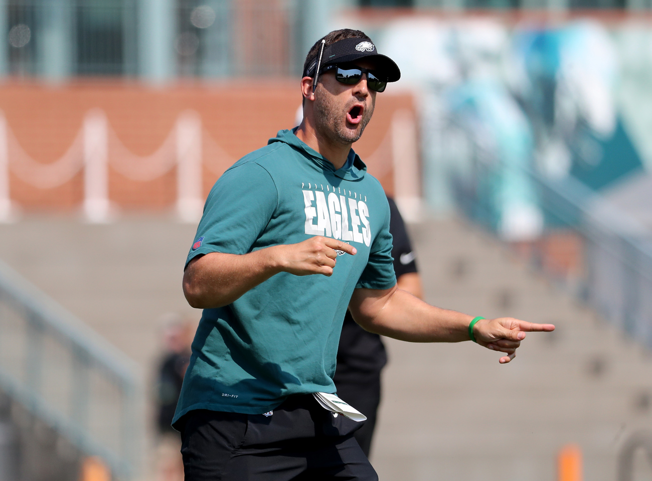 Eagles Training Camp 2021: Nick Sirianni era begins for Philadelphia, Zach  Ertz unveils new hair look - 6abc Philadelphia