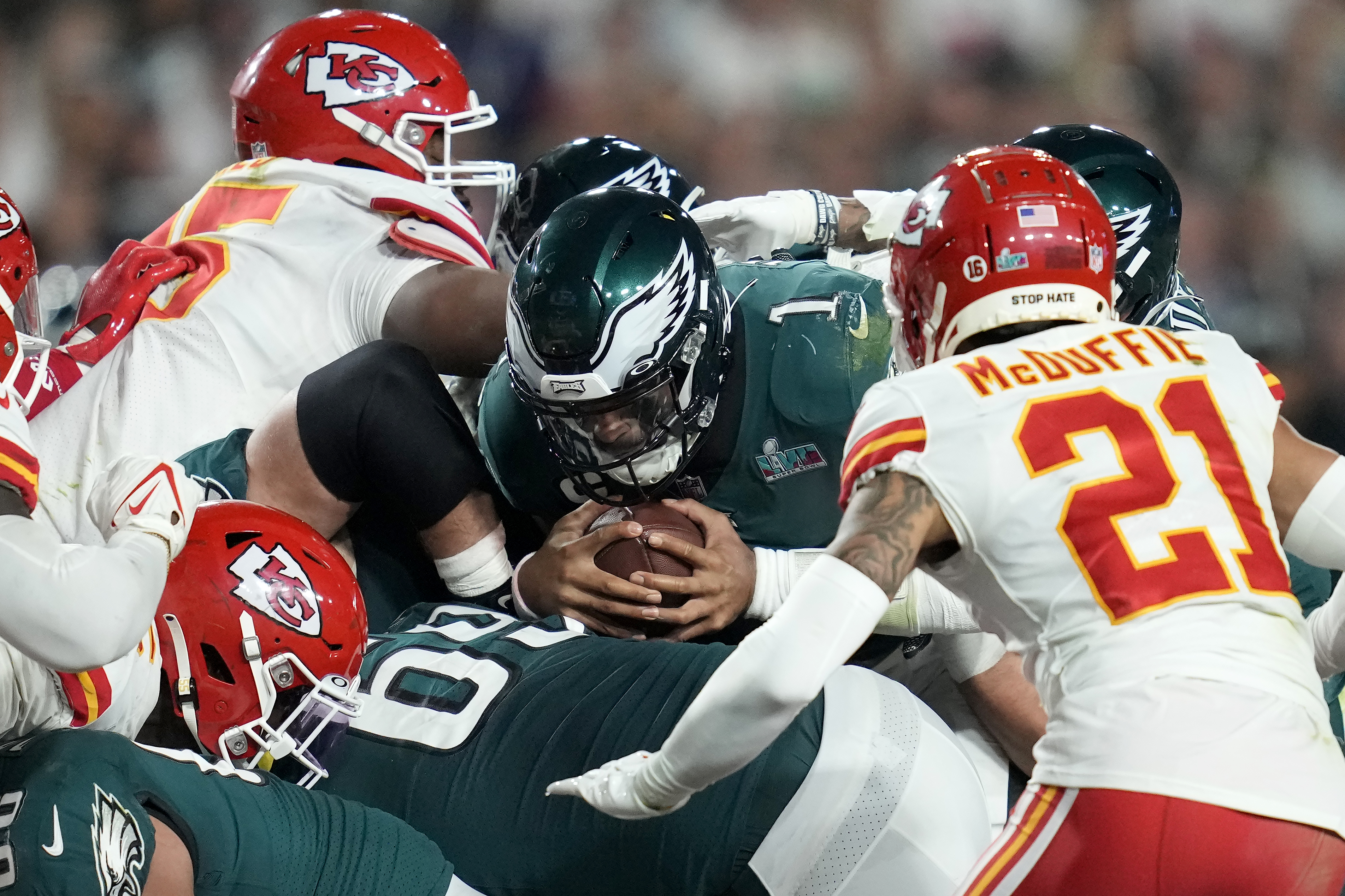 Kansas City Chiefs center Creed Humphrey prepares to snap the ball