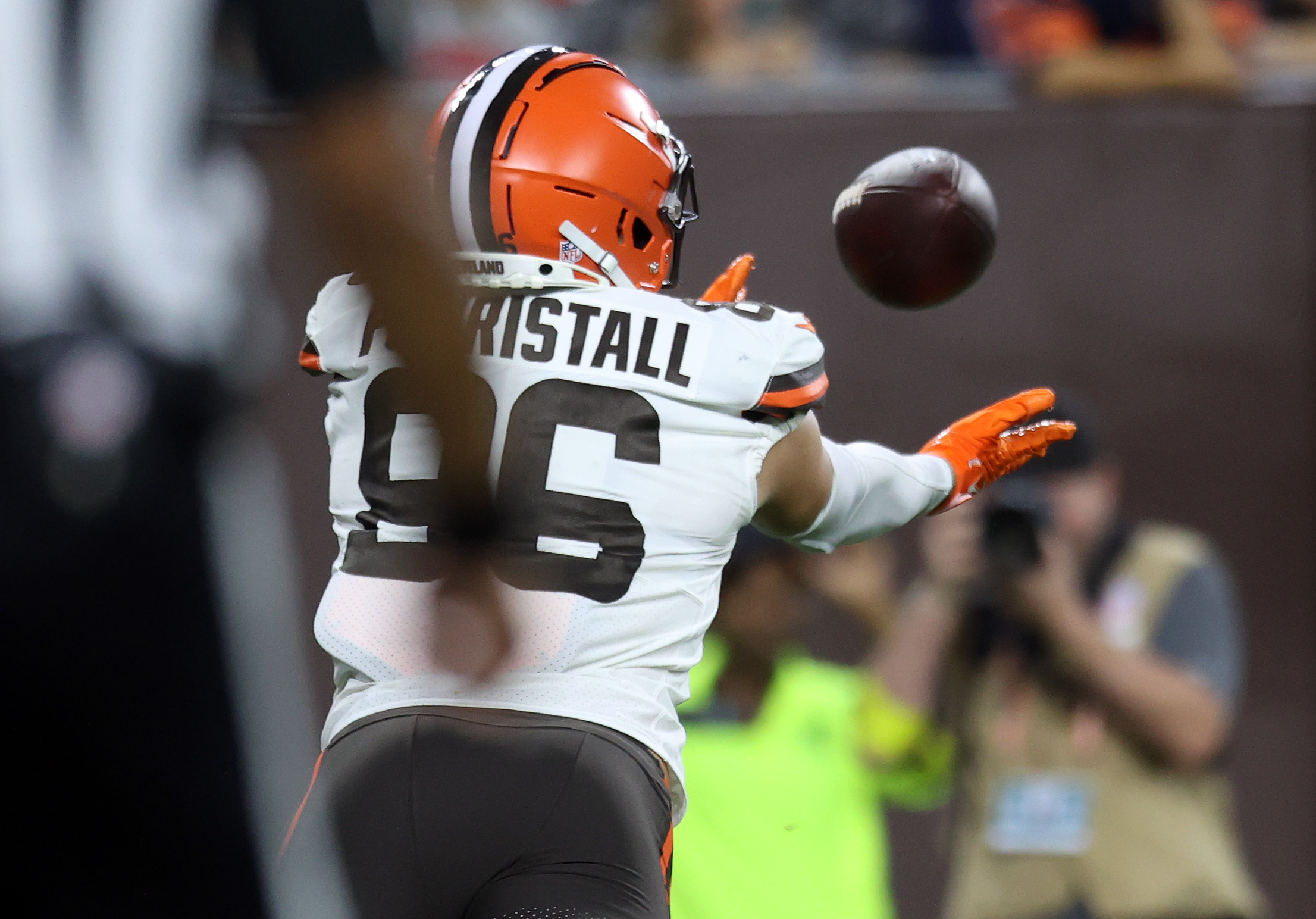 Chicago Bears tight end Ryan Griffin (84) celebrates after making a  touchdown against the Cleveland Browns during the first half of an NFL preseason  football game, Saturday, Aug. 27, 2022, in Cleveland. (