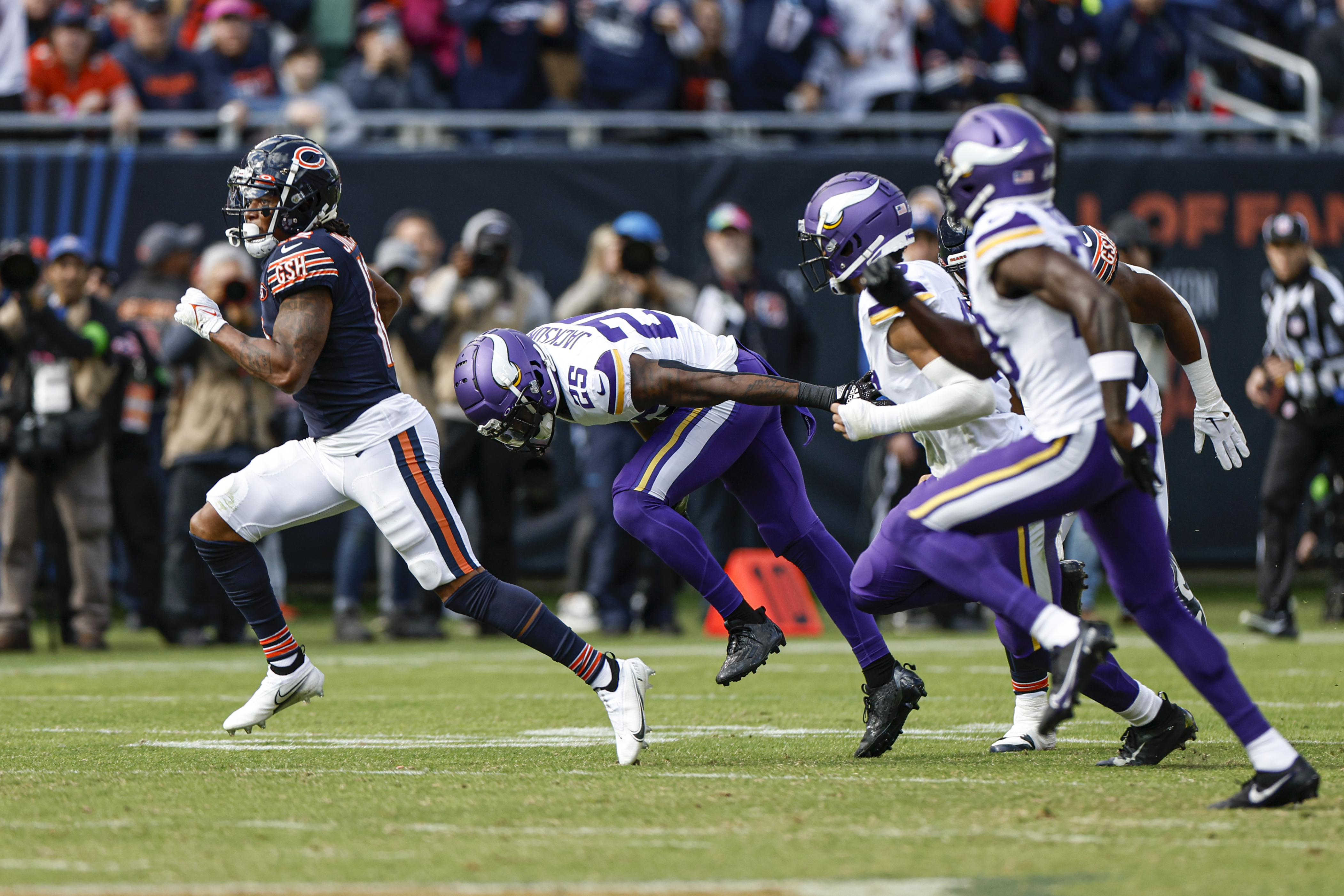 How to Watch Vikings vs. Bears Livestream Free Online Without Cable