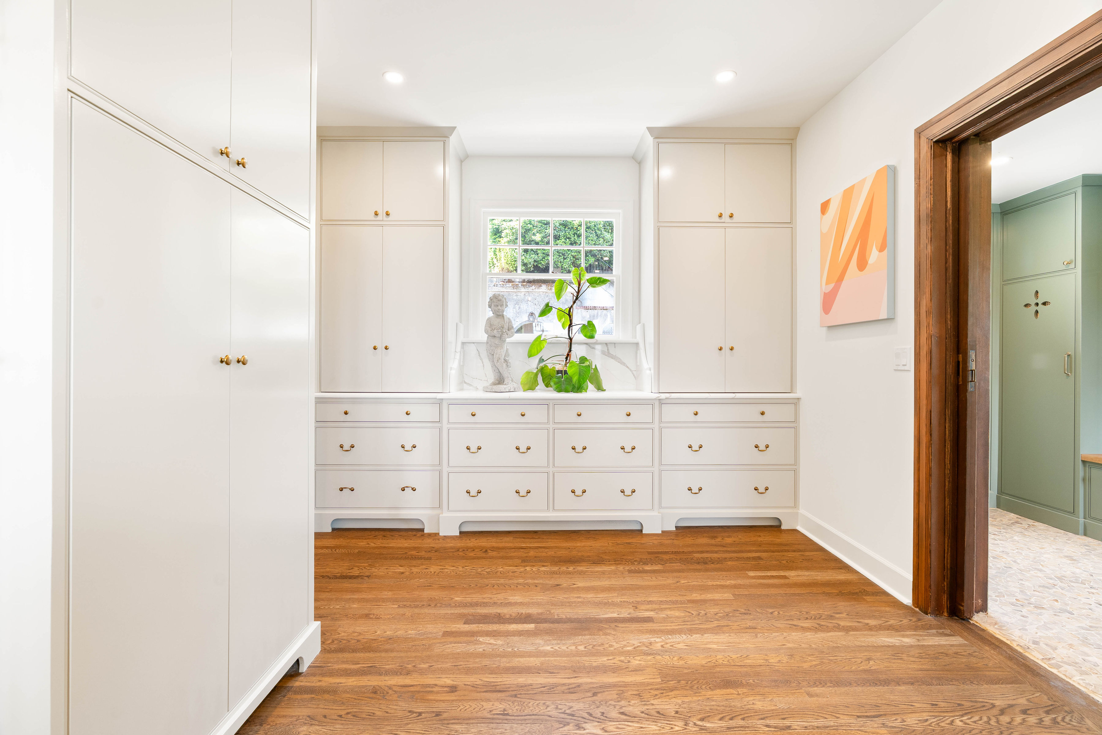 A 1907 Craftsman house at 1442 S.W. Vista Ave. in Southwest Portland is for sale by Aaron Moomaw and Lauren Moomaw of Cascade Hasson Sotheby’s International Realty. Stacks Photo Company