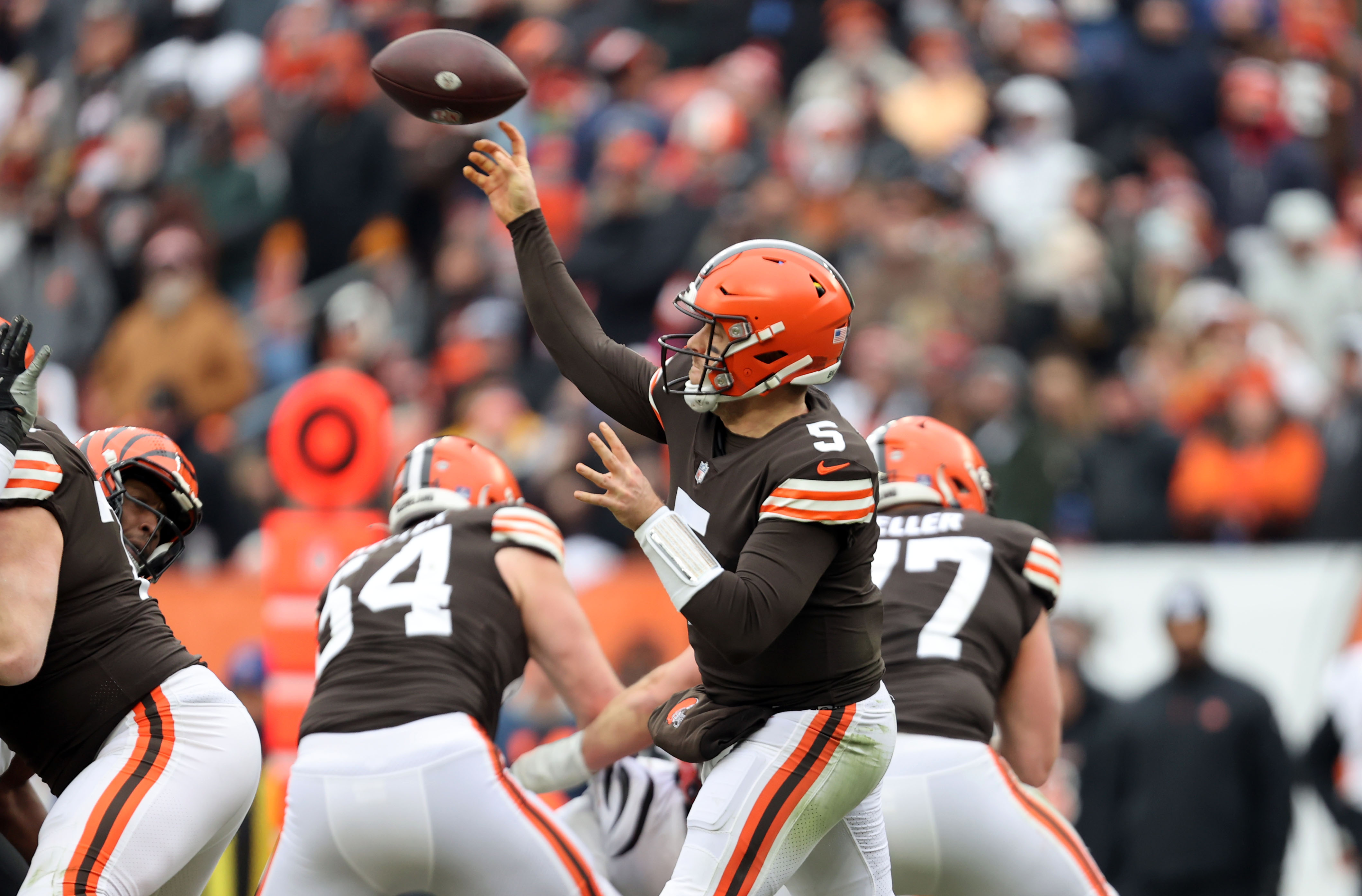 Cleveland Browns Case Keenum vs. Cincinnati Bengals, January 9, 2022 ...