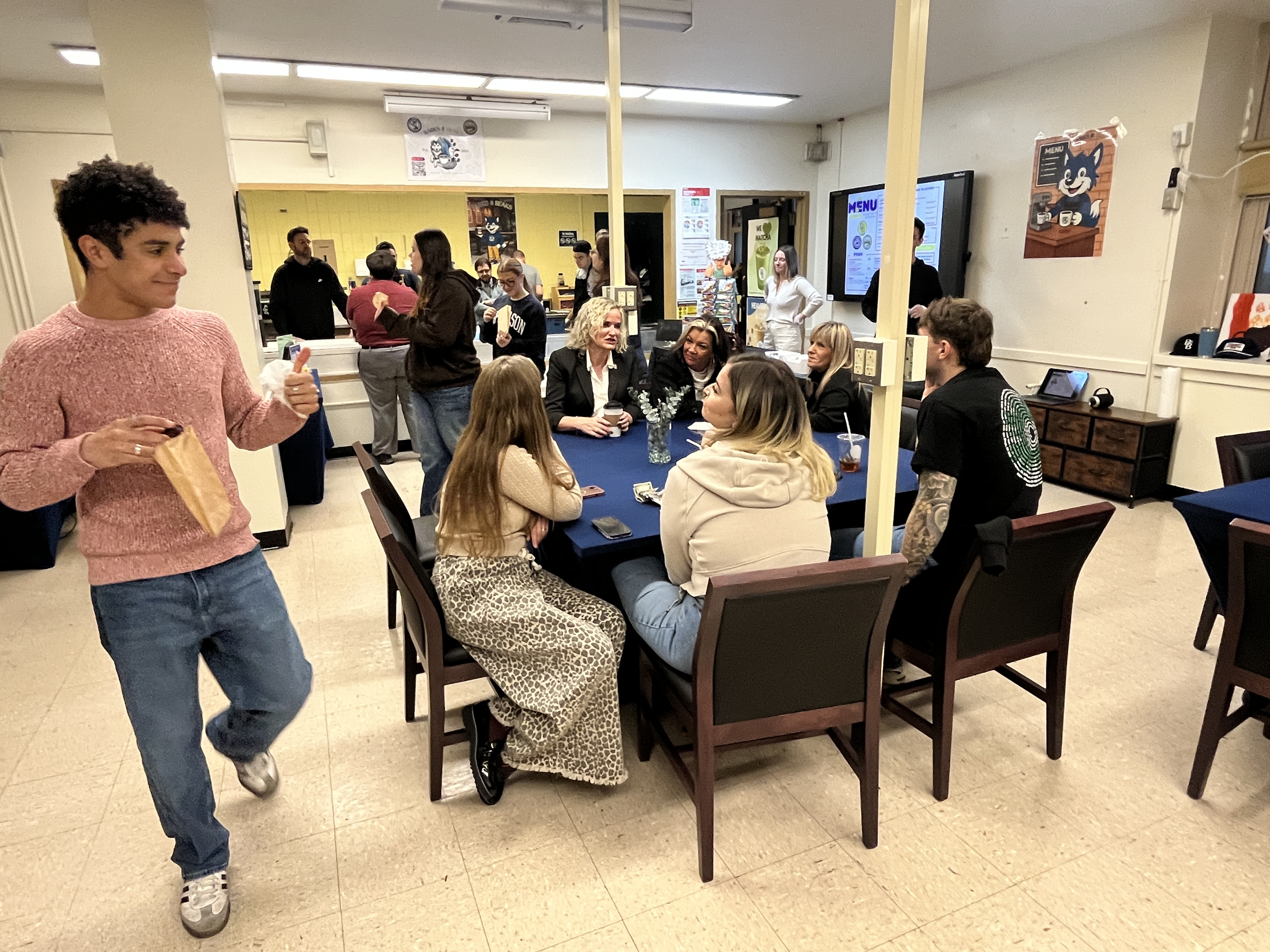 Staten Island Tech school café provides job training for special needs ...