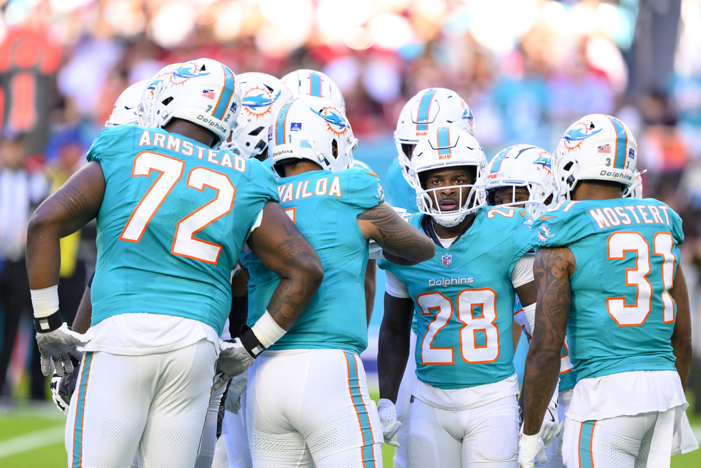 Former Miami Dolphins teammate on Tua Tagovailoa: 'This year, he takes  another step'