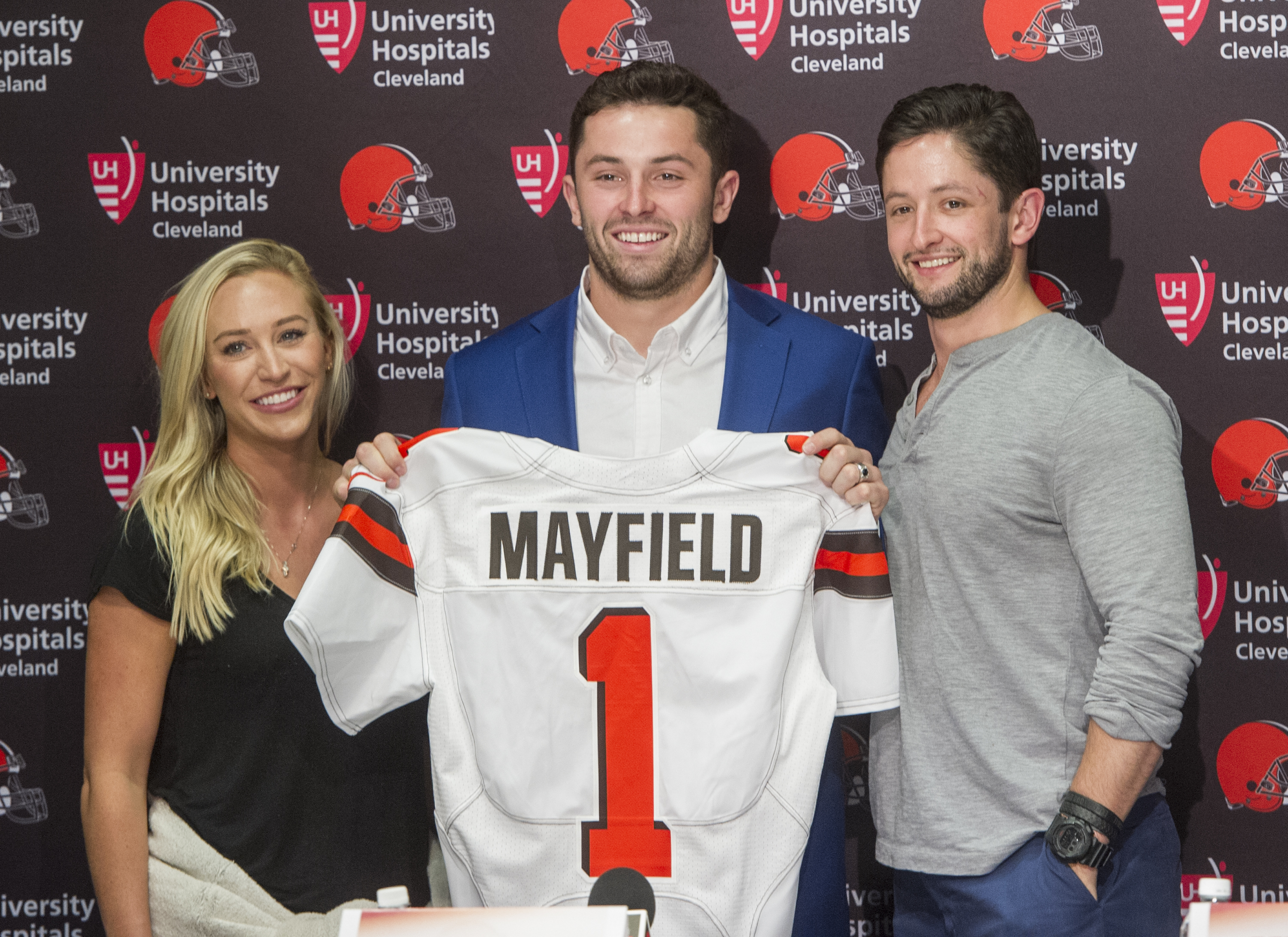 Top gun: Browns select QB Baker Mayfield No. 1 in NFL draft