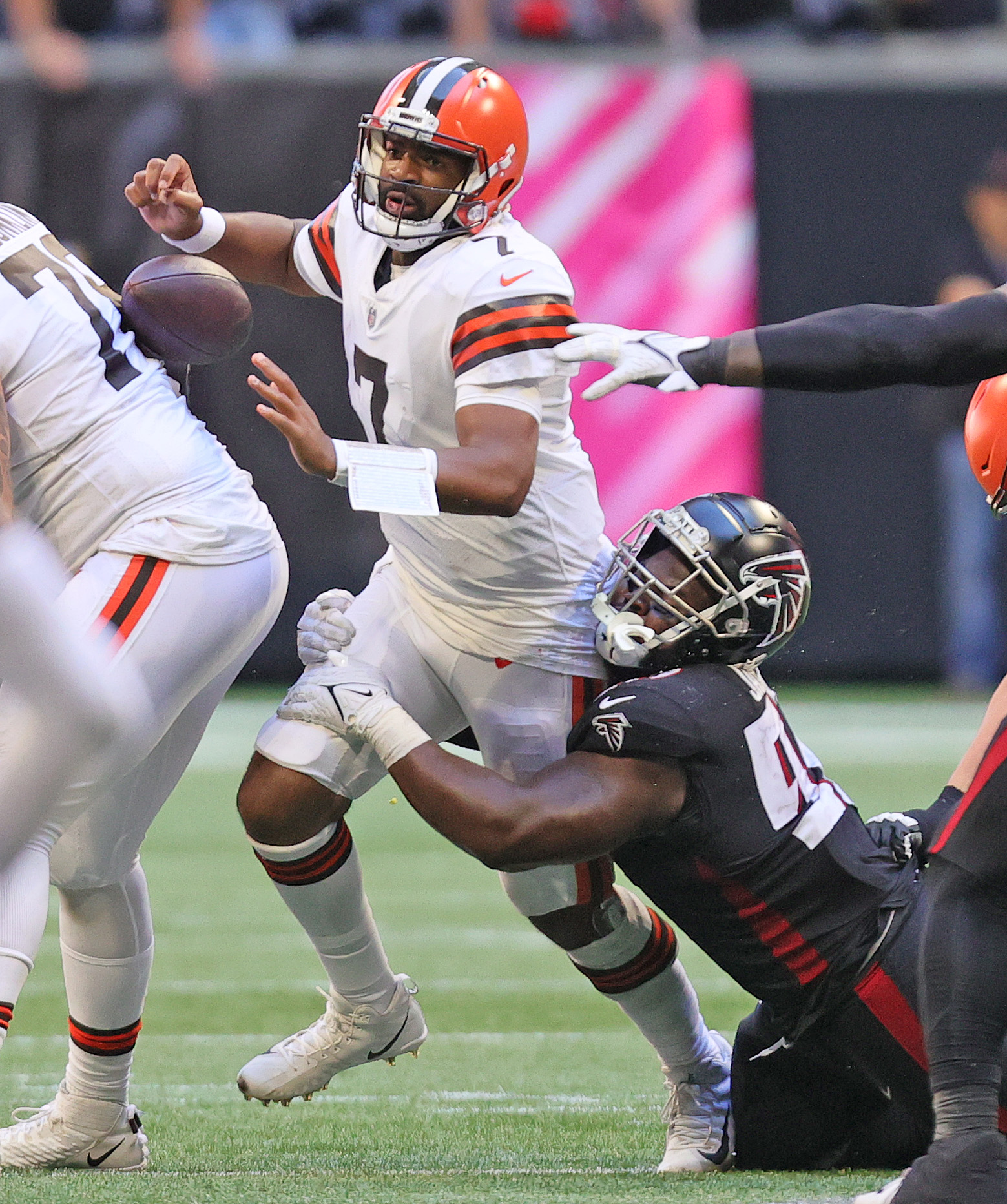 Cleveland Browns quarterback Jacoby Brissett vs. Atlanta Flacons