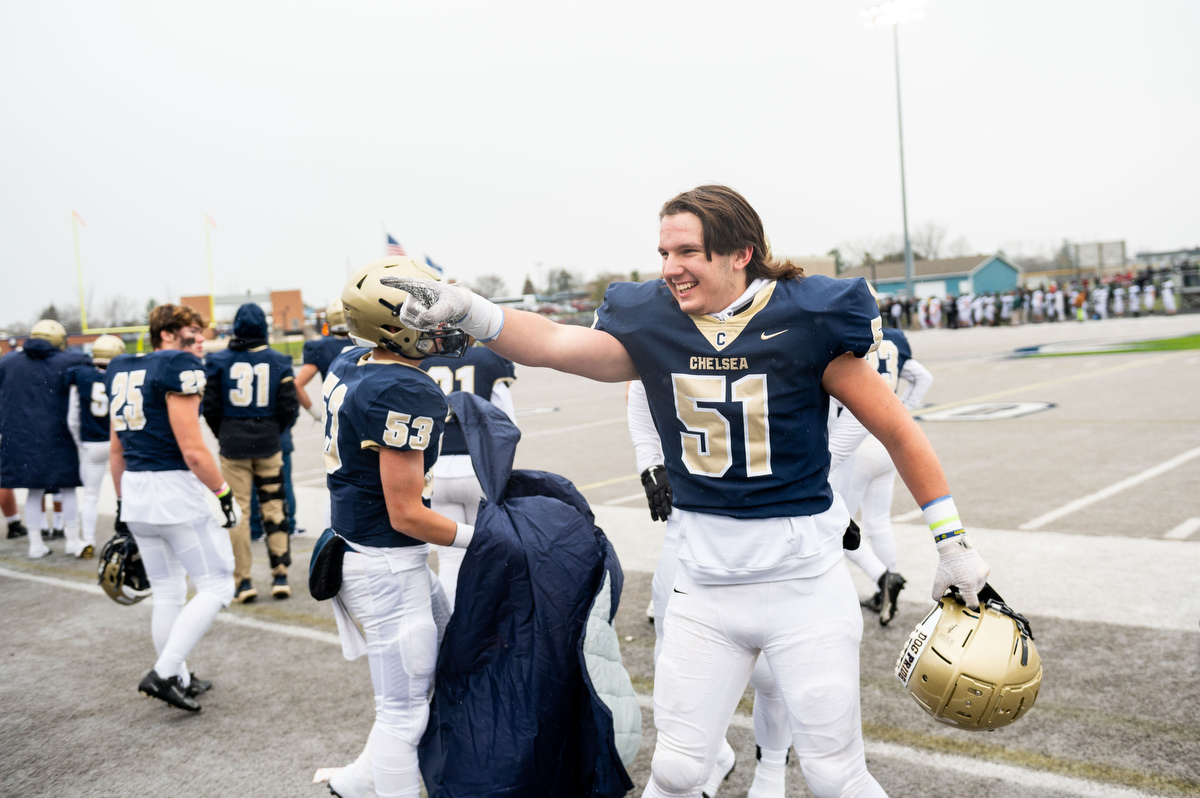 Goal-line stand sends No. 1 Chelsea back to Ford Field for D4 state title  game 