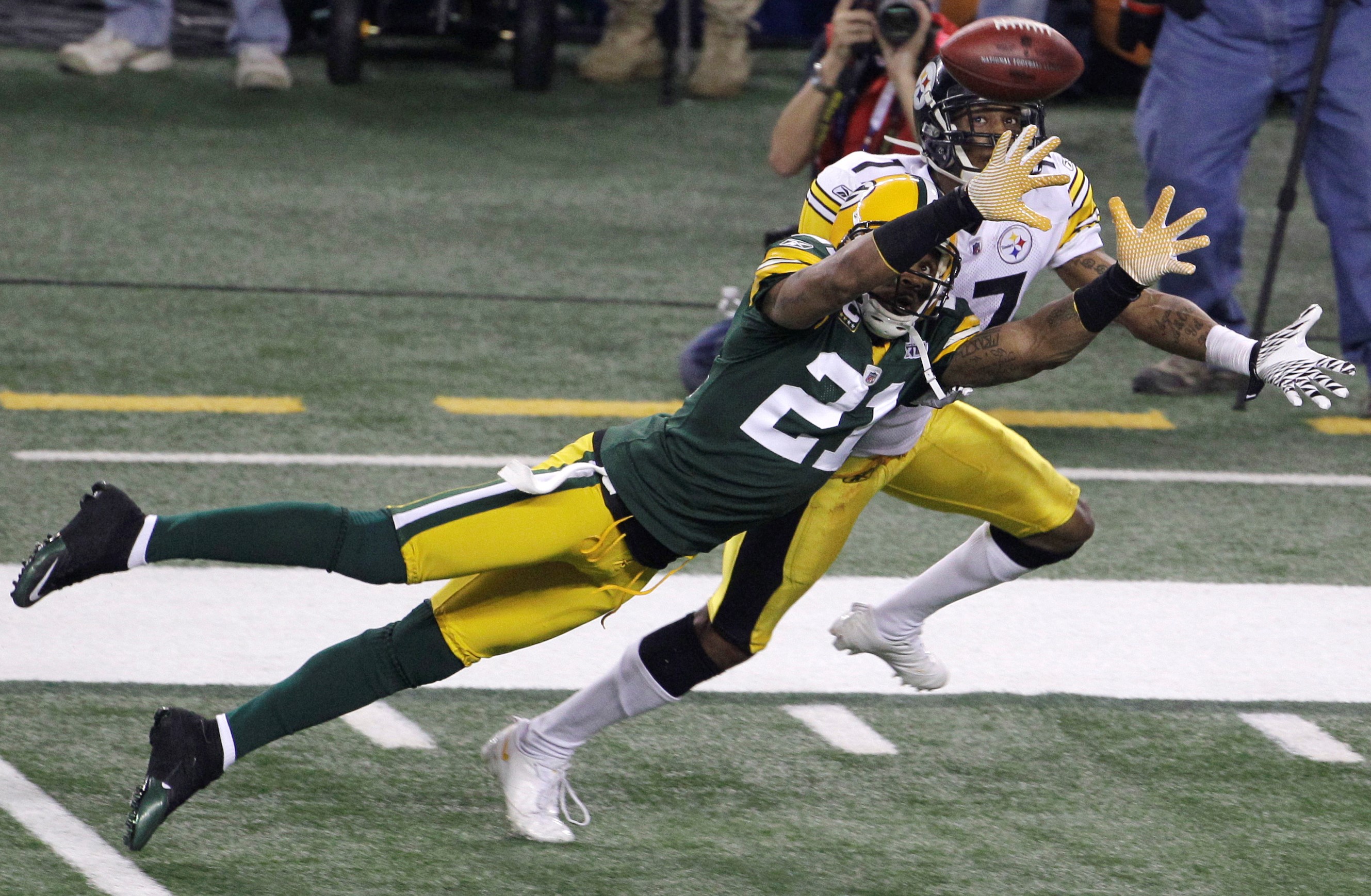 Packers release Charles Woodson 