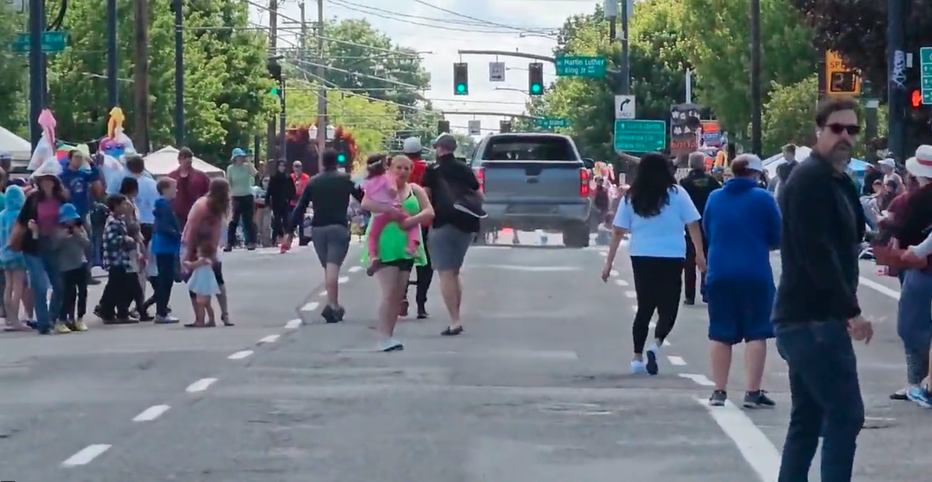 Dash cam video: Man drives through Portland Grand Floral Parade