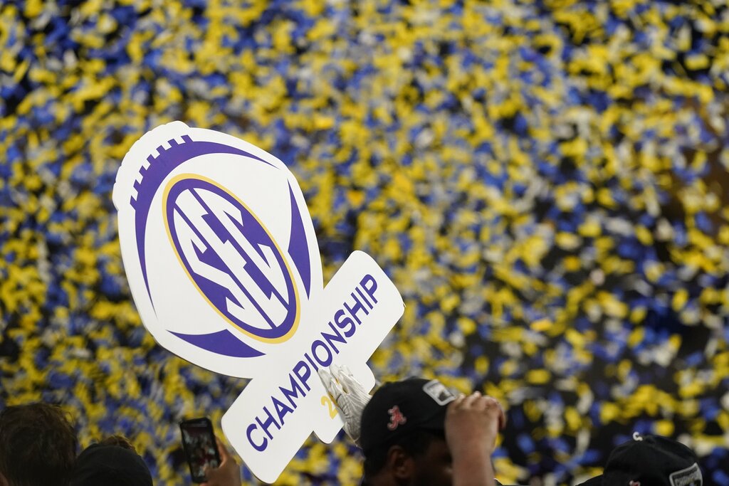 Watch Southeastern Conference (SEC) Football With Sling TV - HotDog