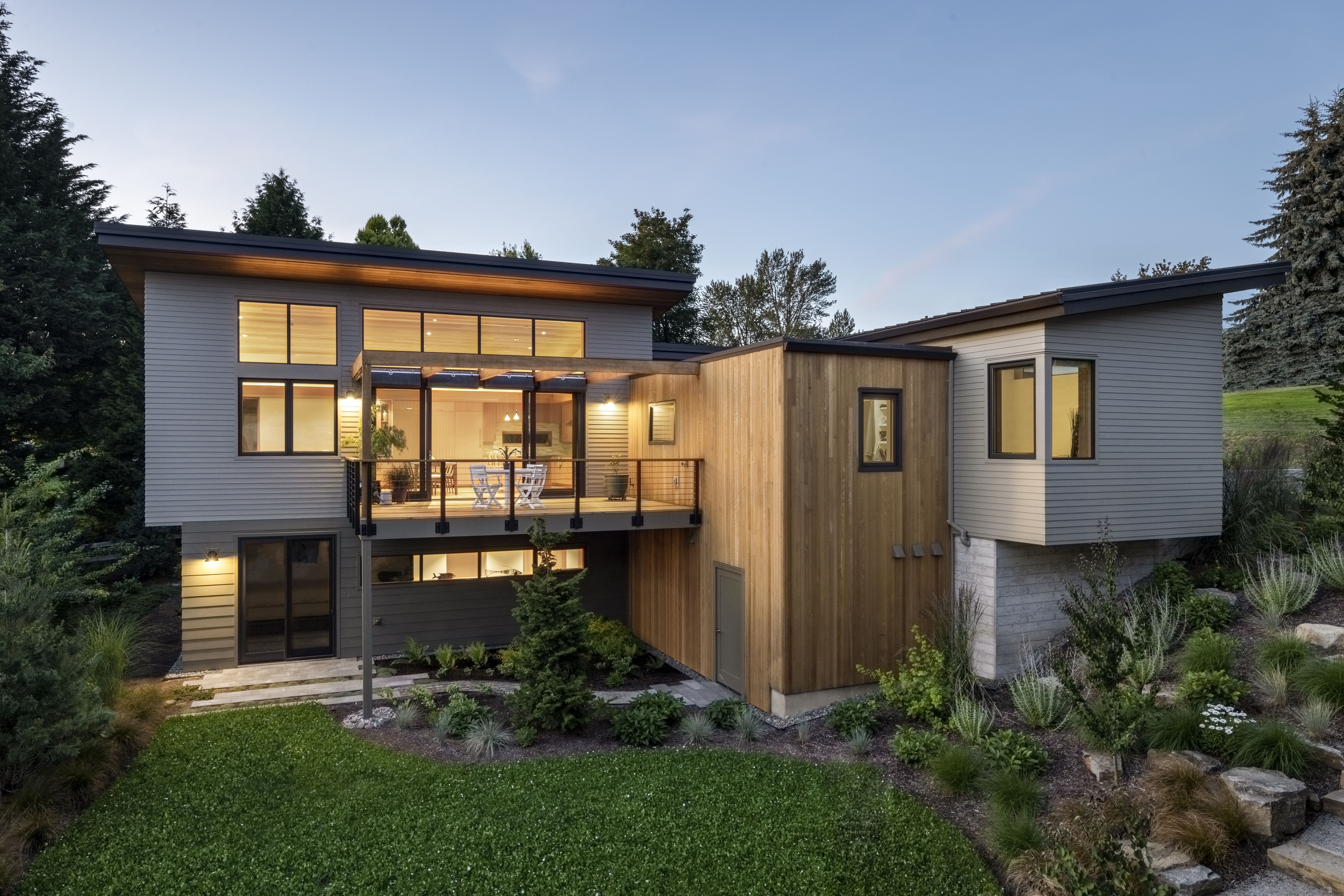 Pacific Northwest Style House