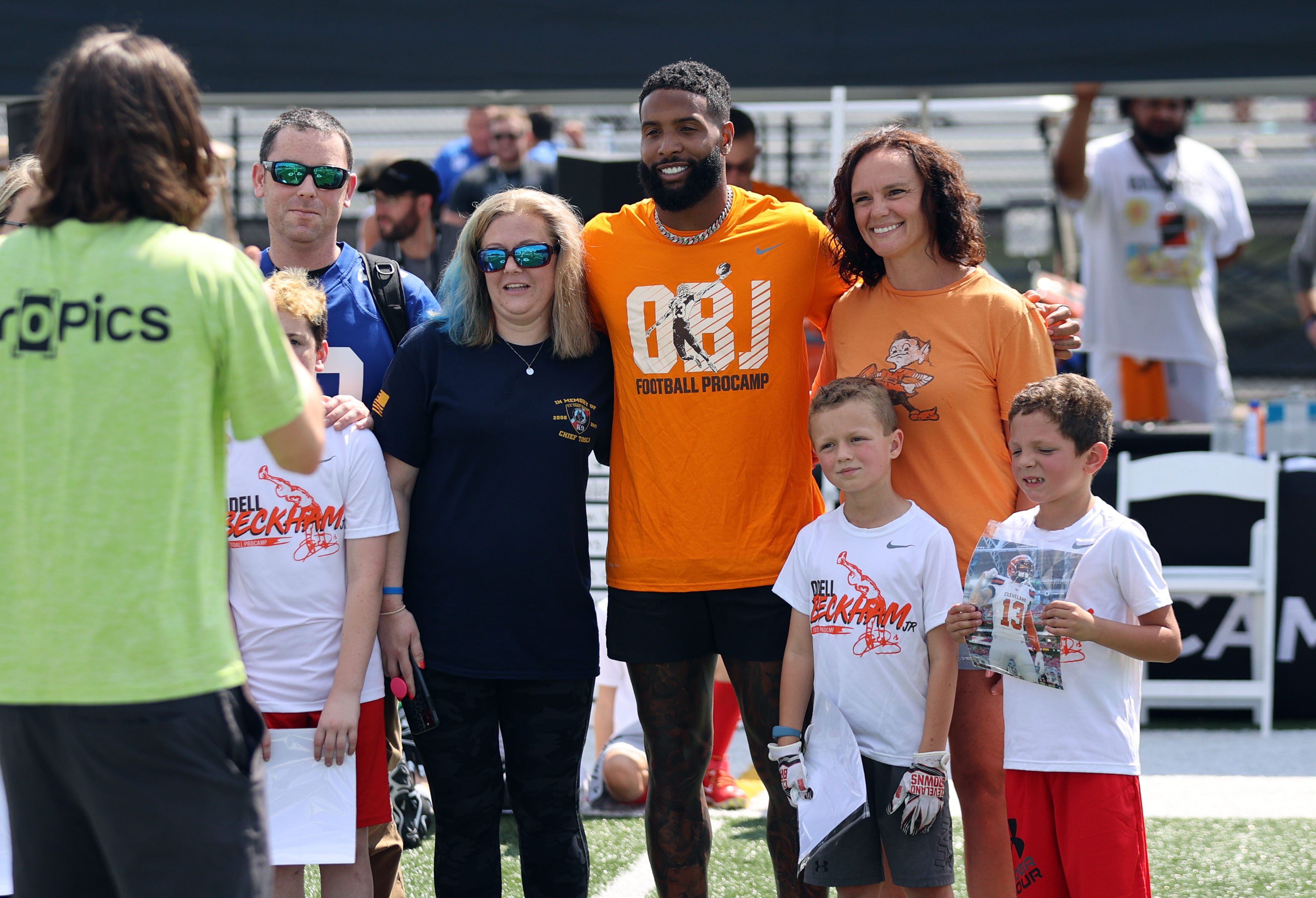 Watch Odell Beckham Jr. run drills with the kids at his youth football camp  