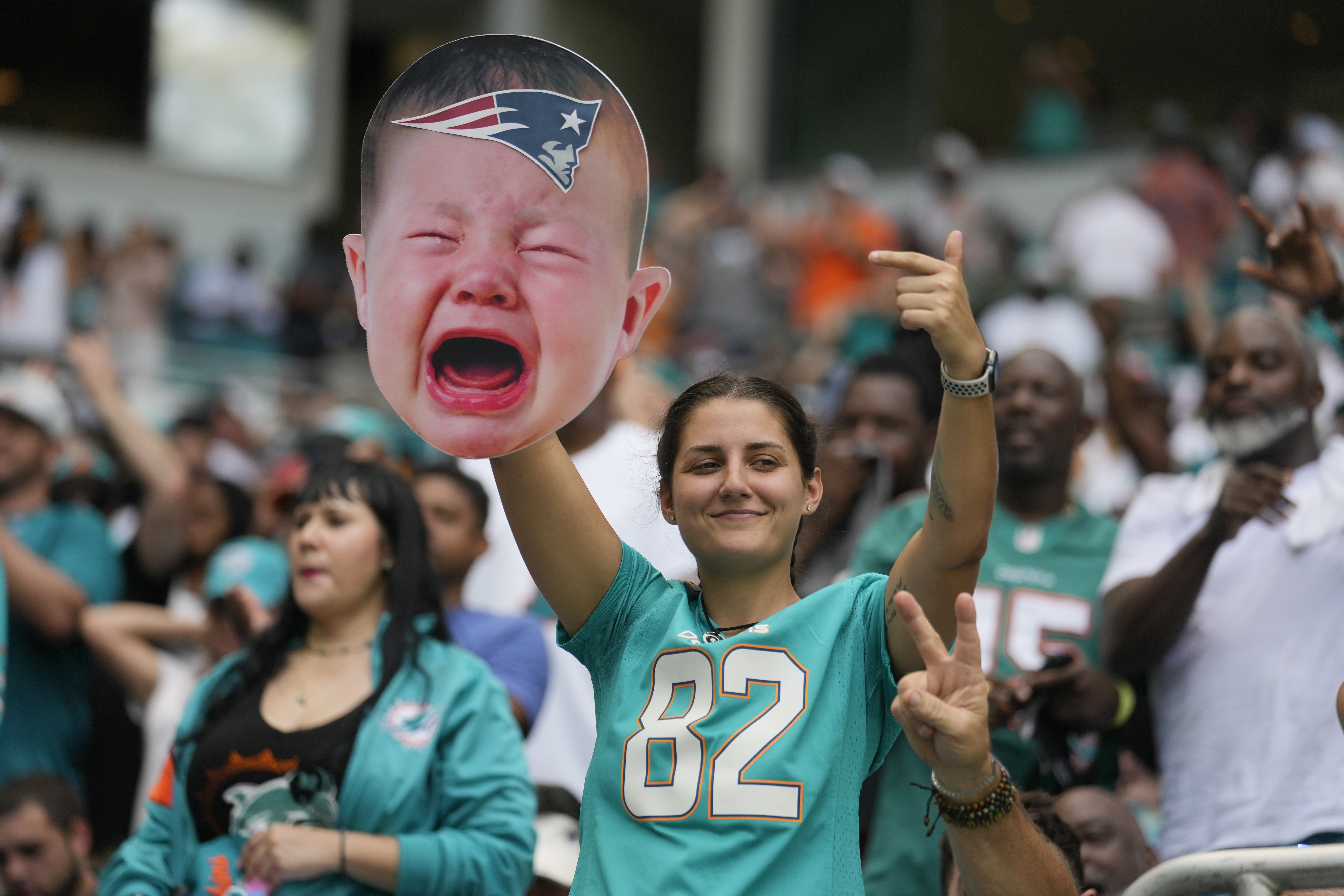 Miami Dolphins beat New England Patriots in statement game: Takeaways